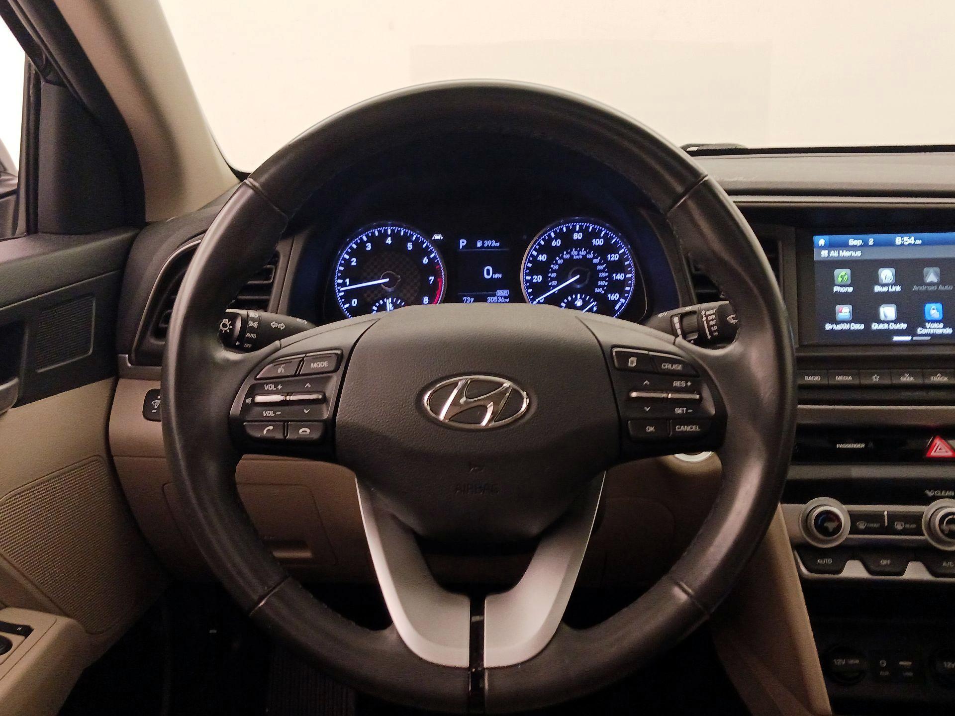 Thumbnail: 2020 Hyundai Elantra - 10