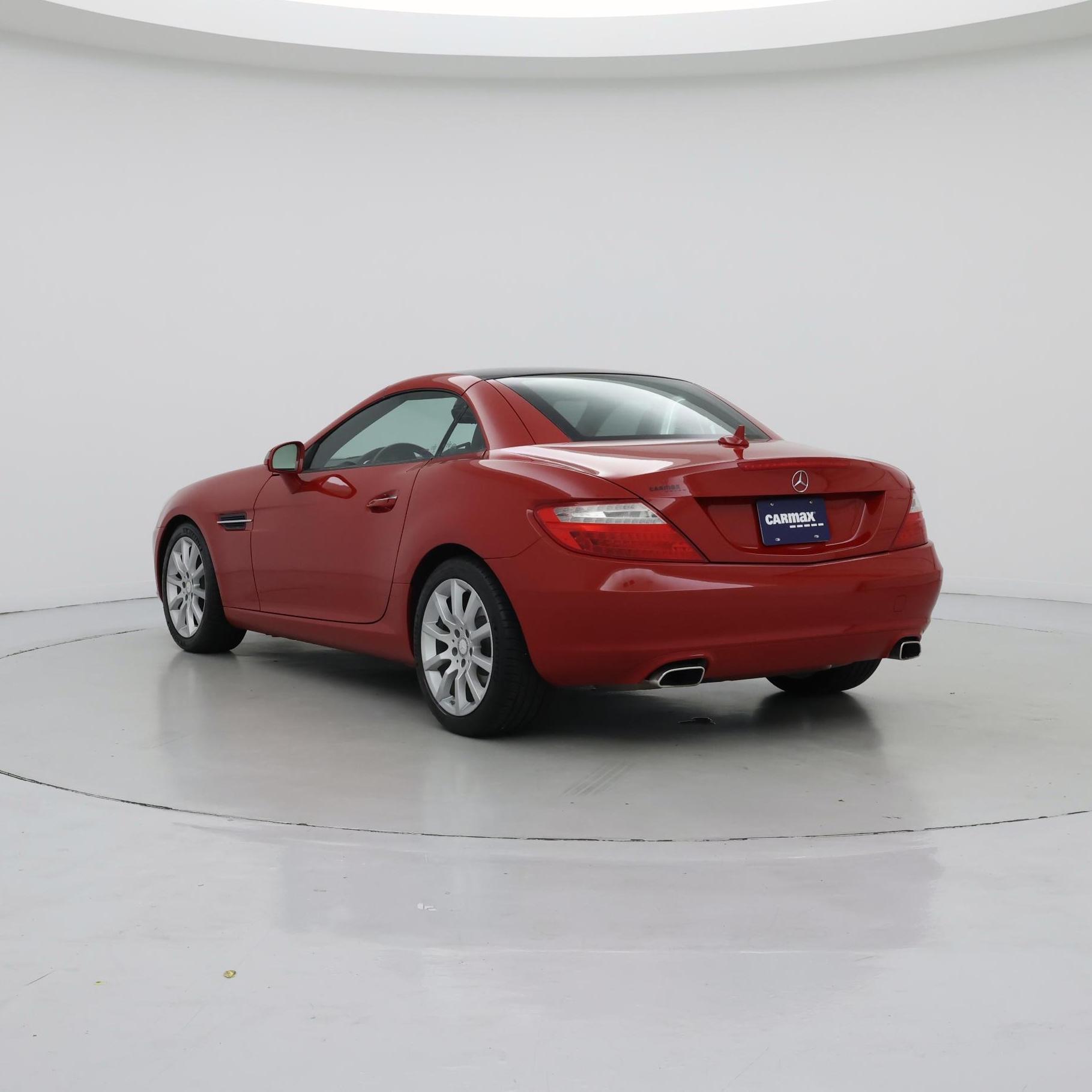 Thumbnail: 2016 Mercedes-Benz SLK - 2