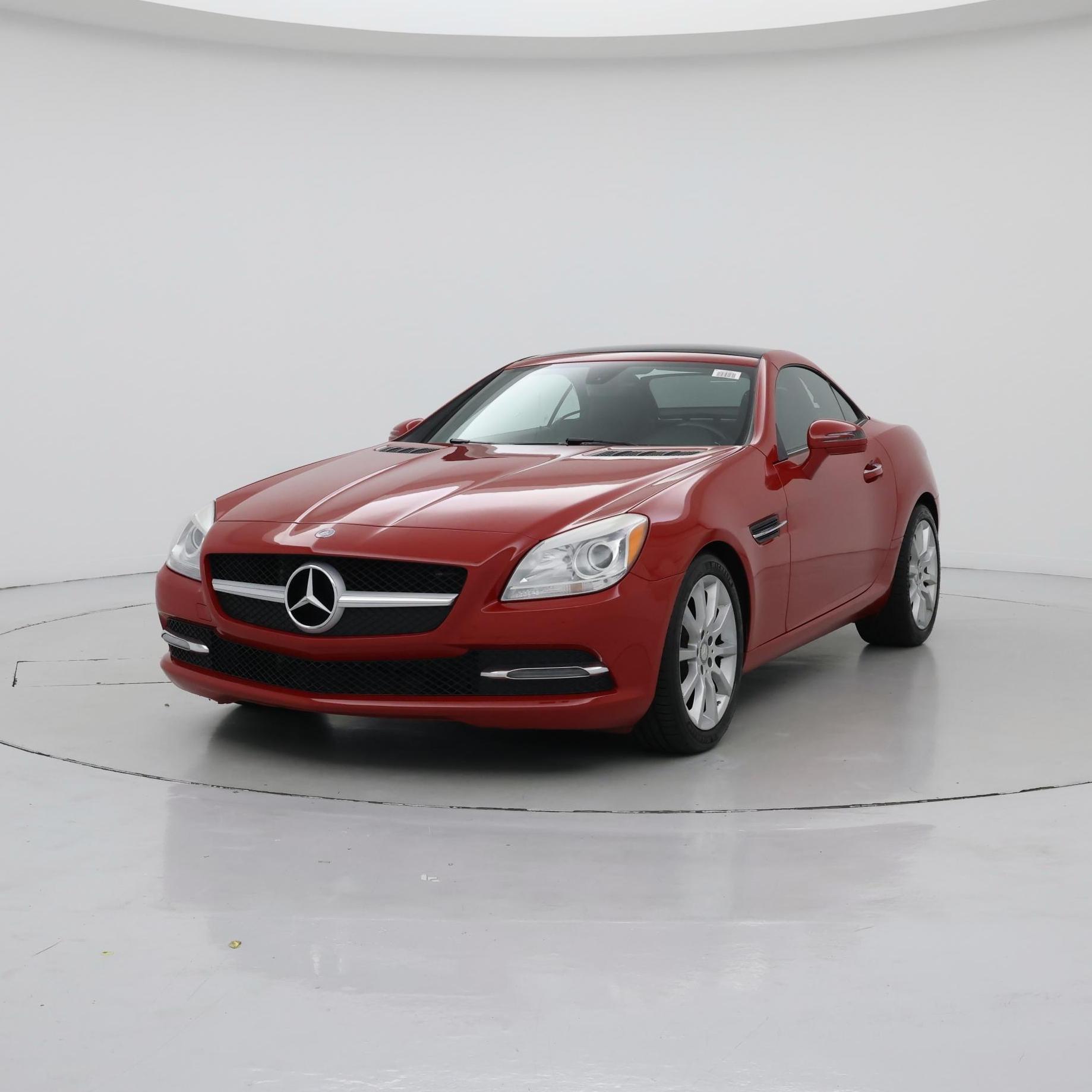Thumbnail: 2016 Mercedes-Benz SLK - 4