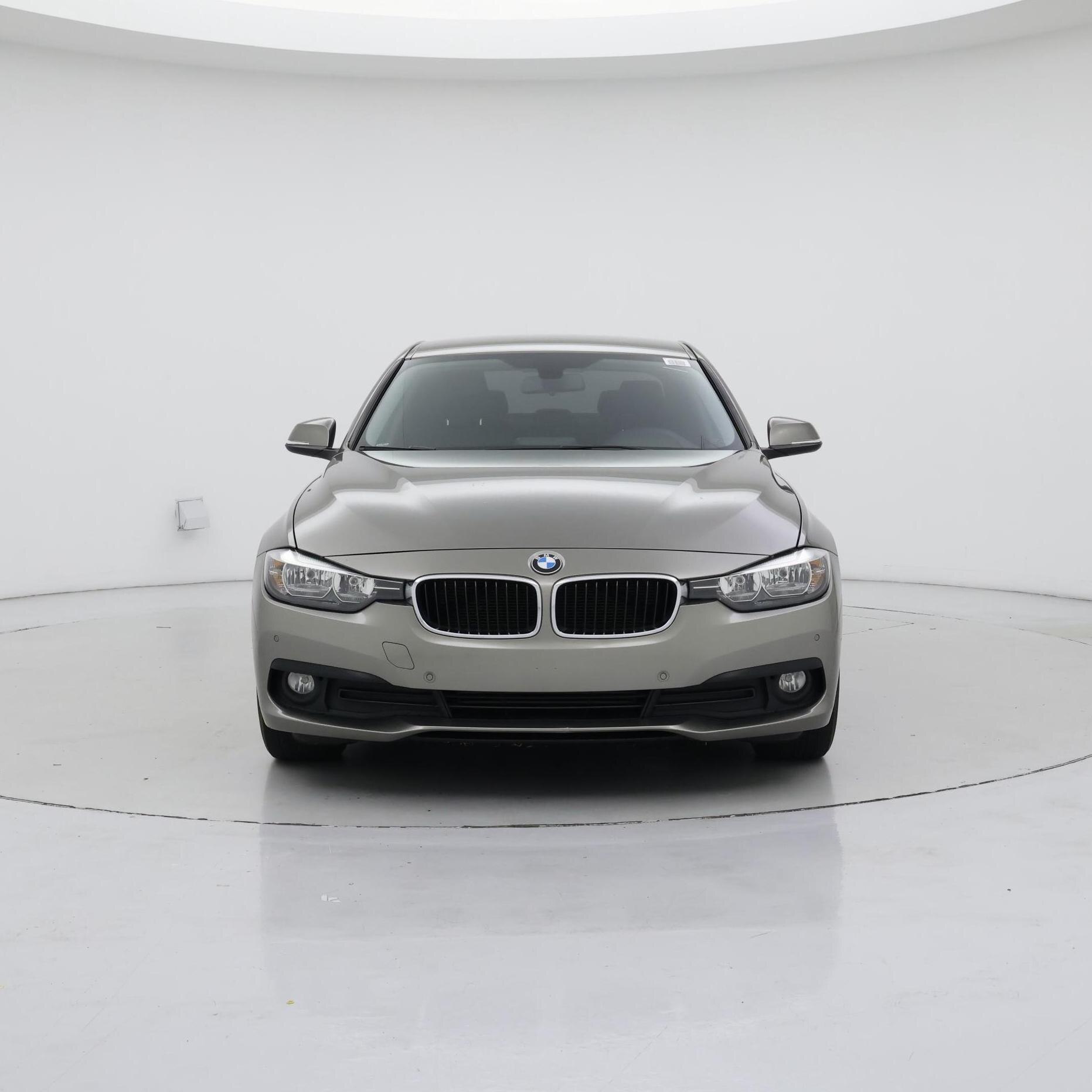 Thumbnail: 2016 BMW 3 Series - 5