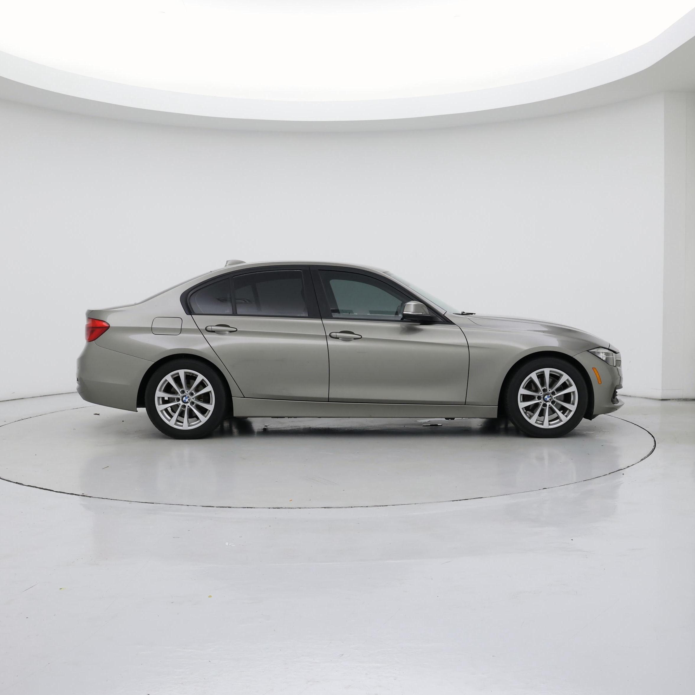 Thumbnail: 2016 BMW 3 Series - 7
