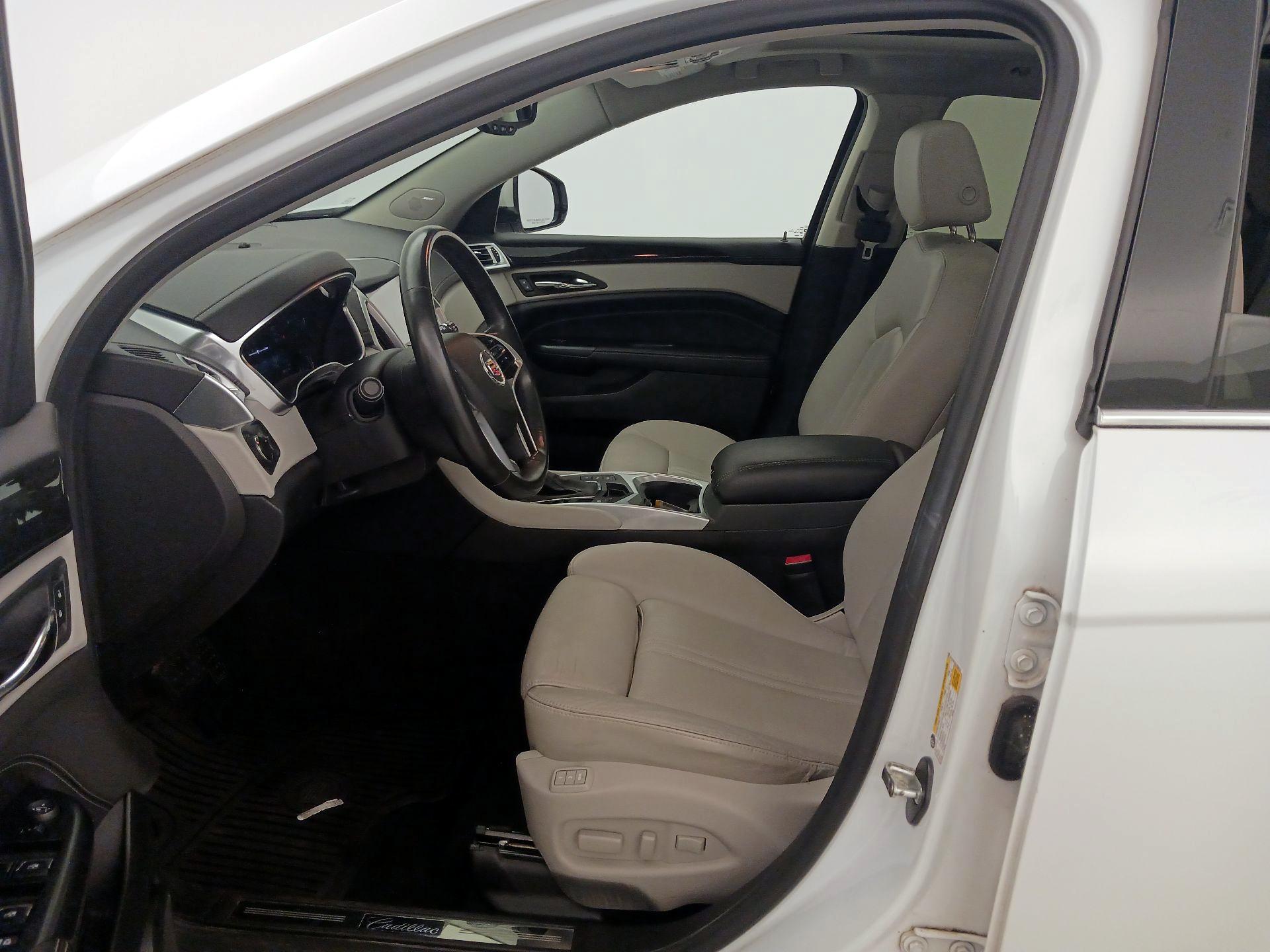 Thumbnail: 2015 Cadillac SRX - 11
