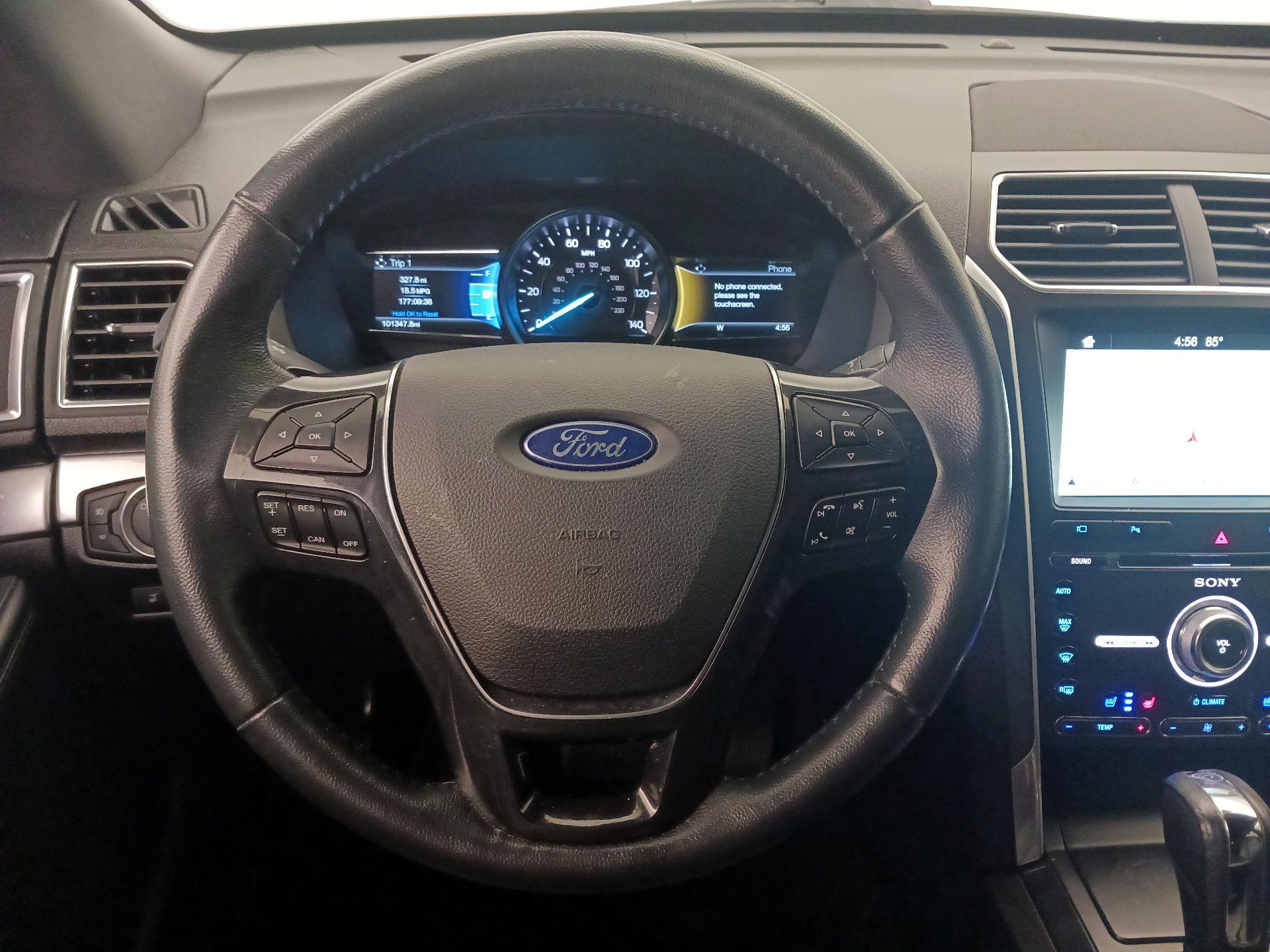 Thumbnail: 2017 Ford Explorer - 10