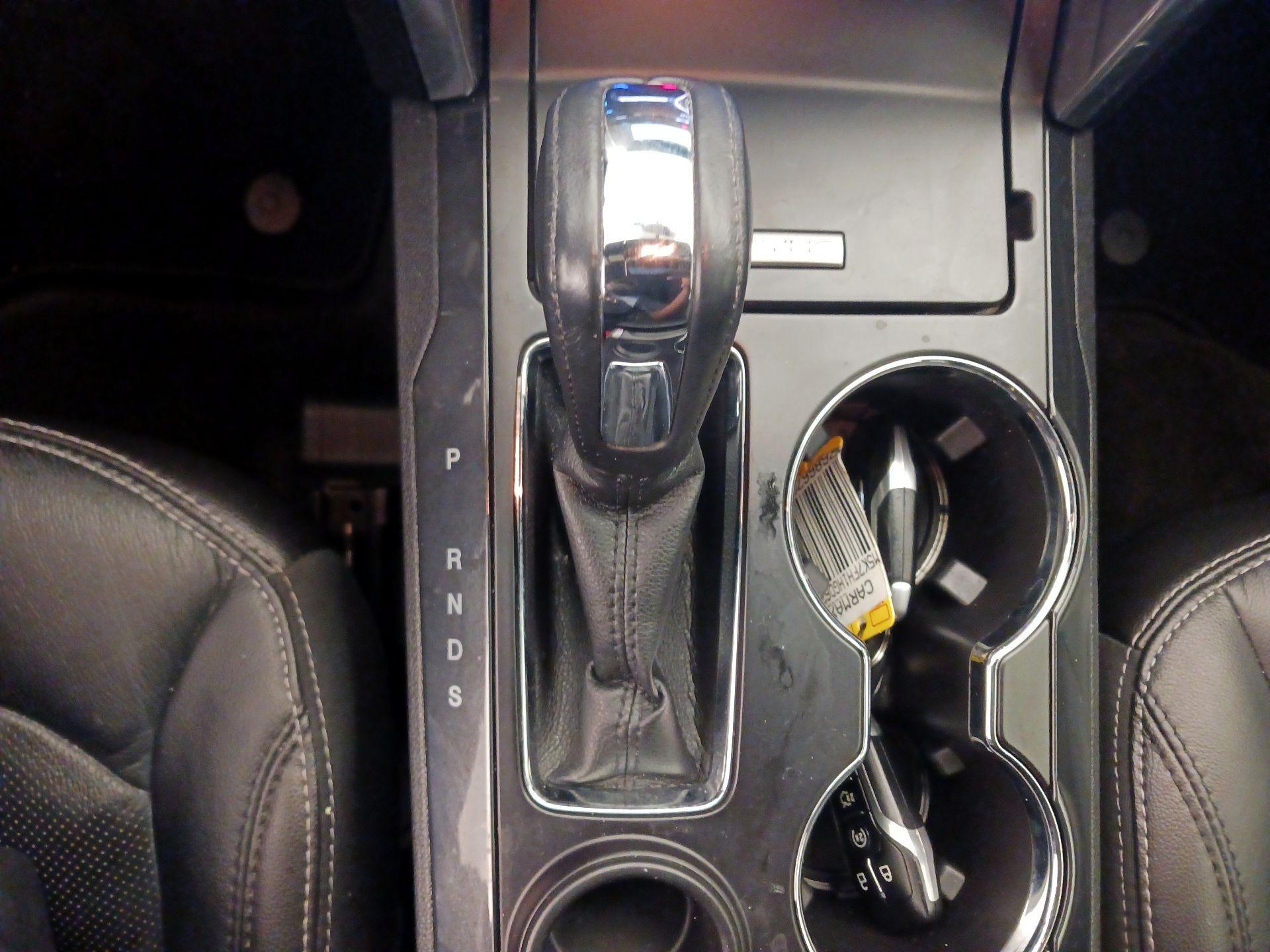 Thumbnail: 2017 Ford Explorer - 18