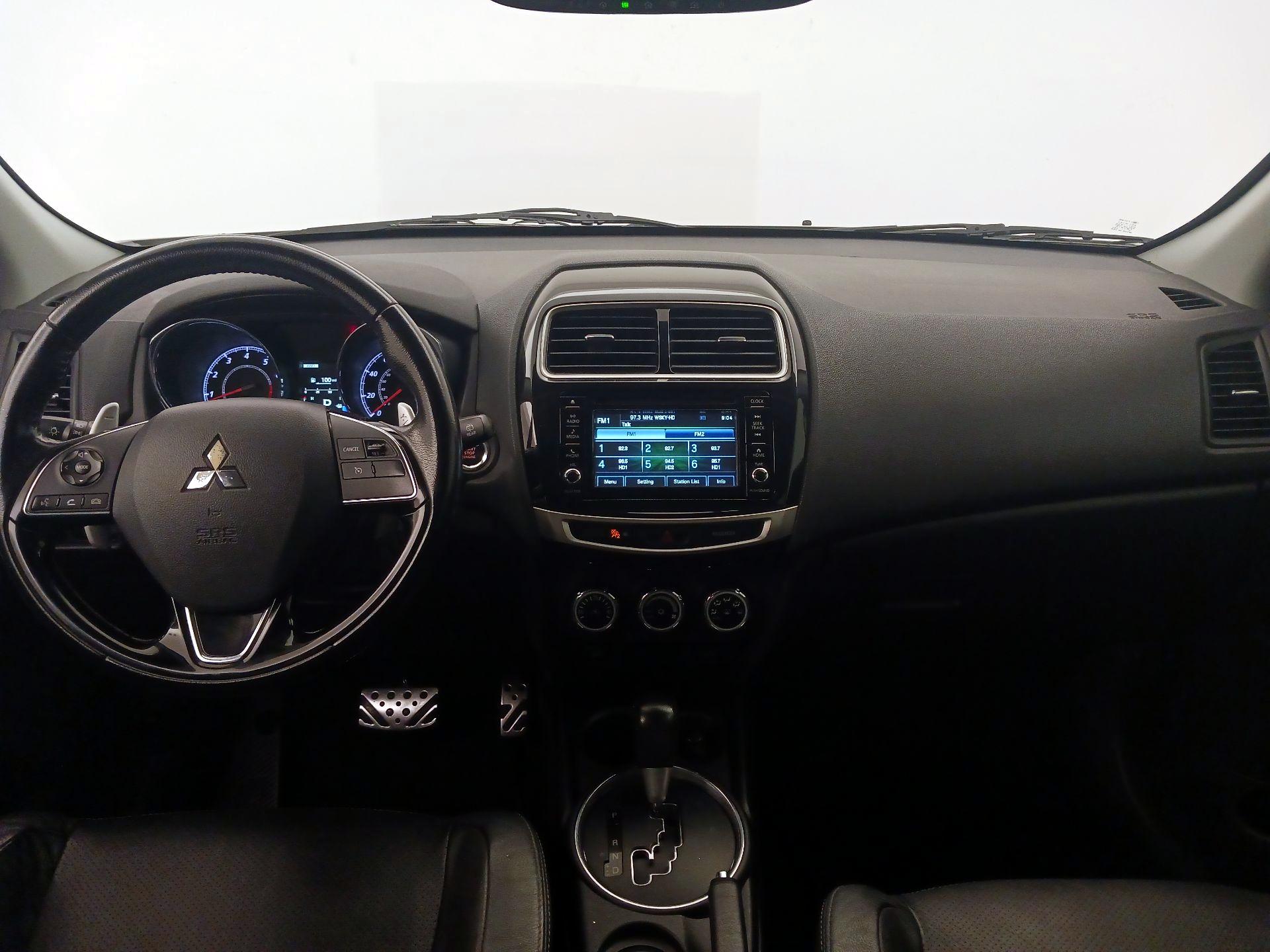 Thumbnail: 2017 Mitsubishi Outlander Sport - 9