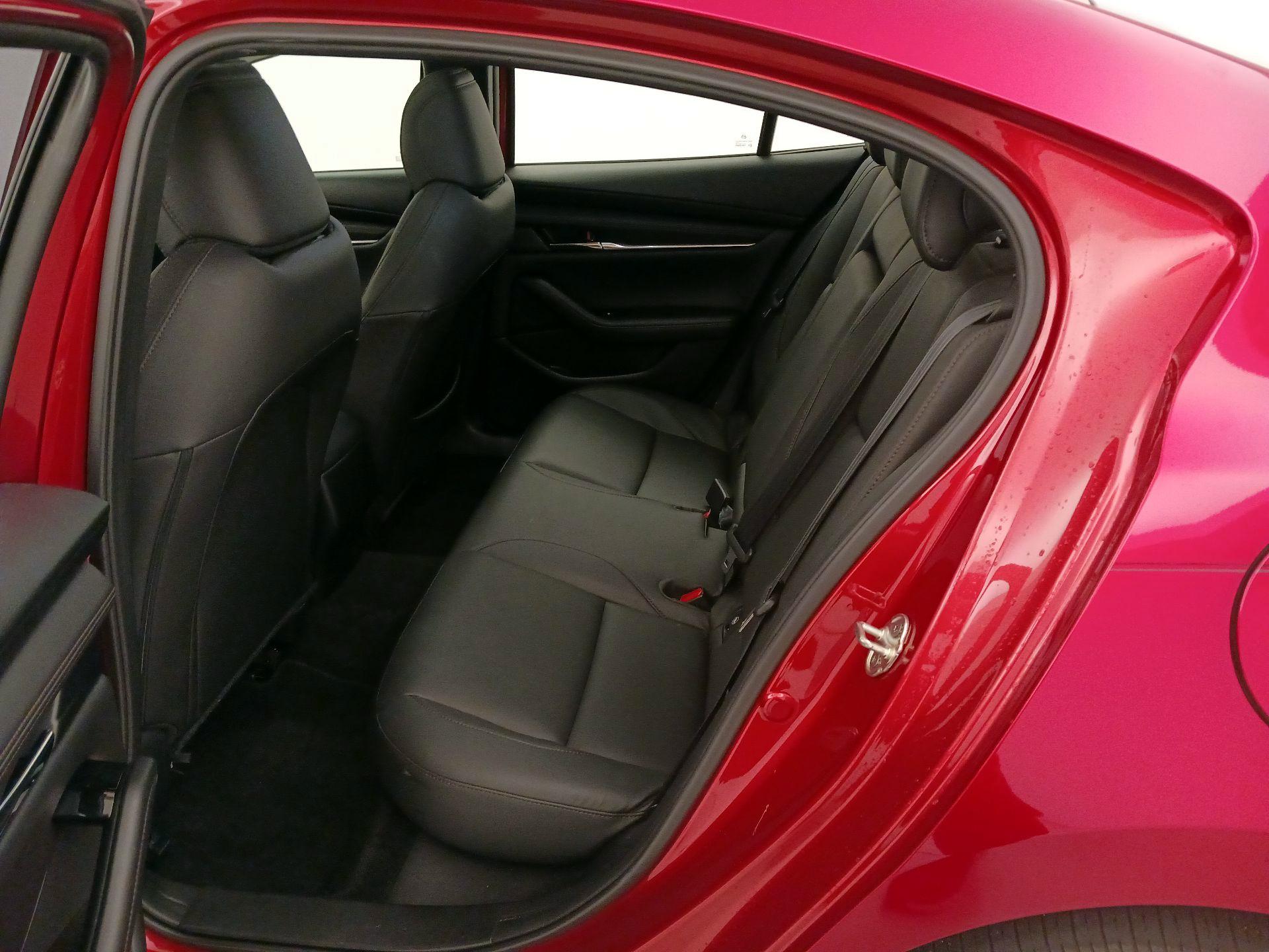 Thumbnail: 2021 Mazda Mazda3 - 20