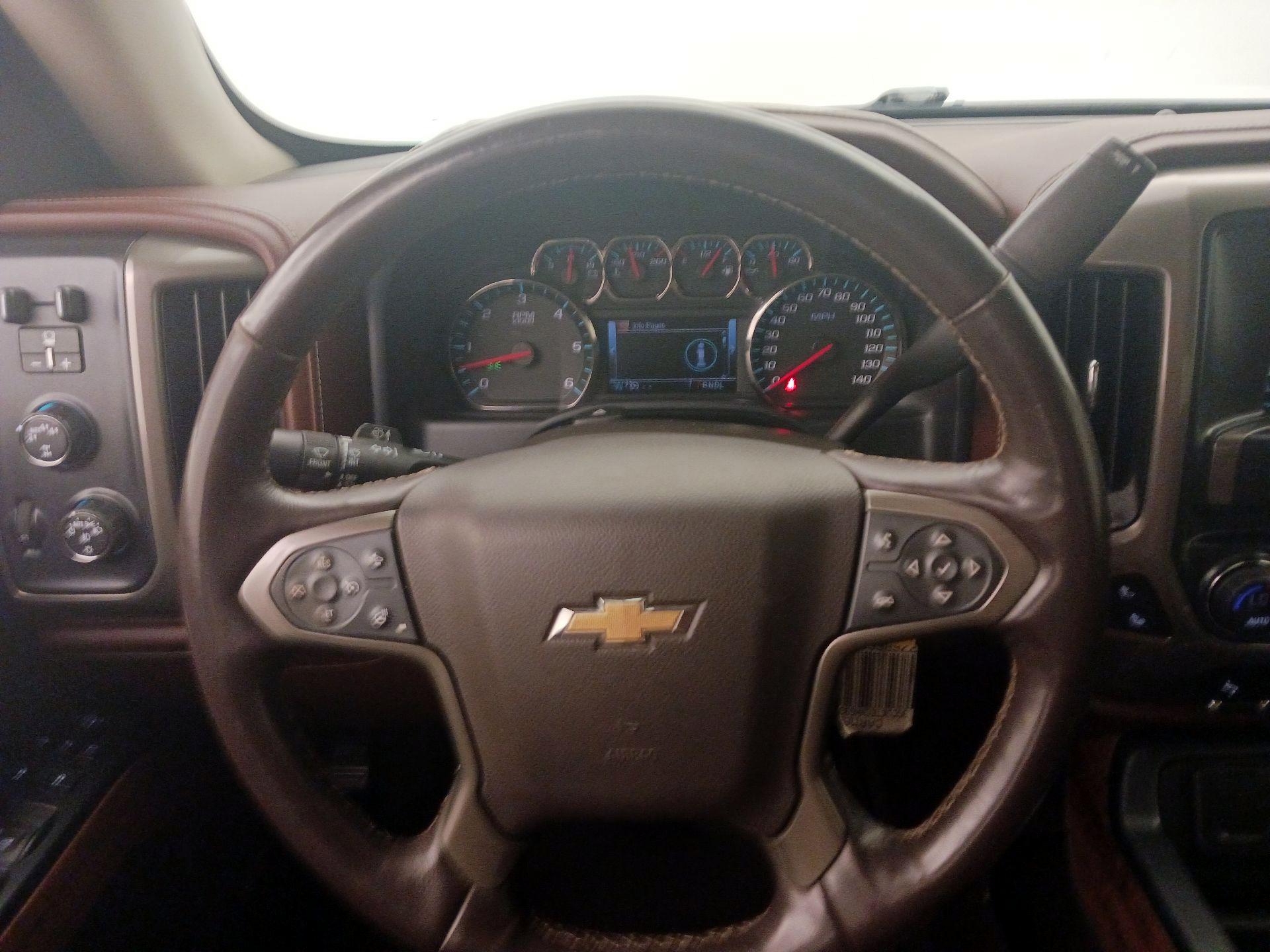 Thumbnail: 2017 Chevrolet Silverado 1500 - 10