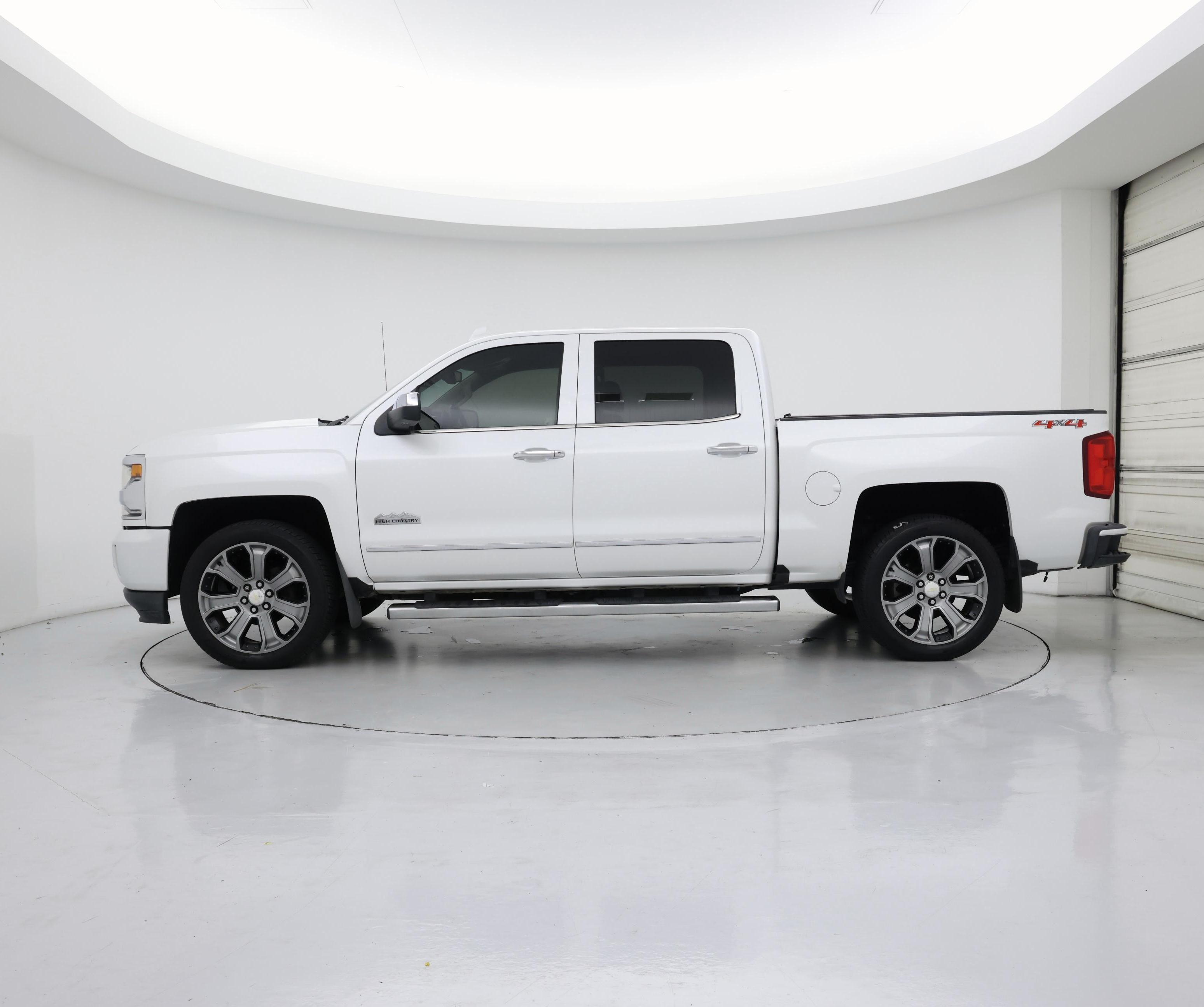 Thumbnail: 2017 Chevrolet Silverado 1500 - 3