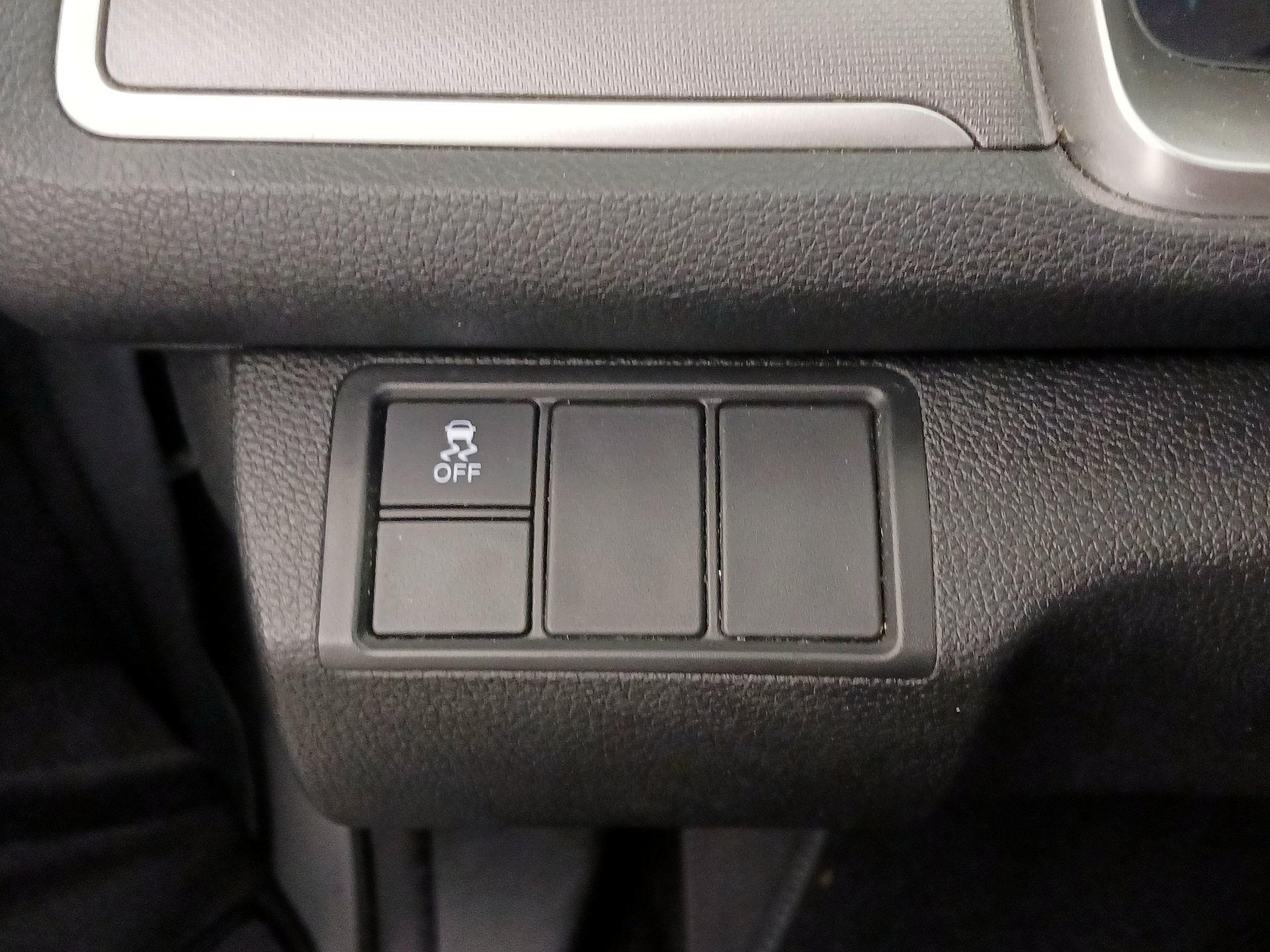 Thumbnail: 2016 Honda Civic - 13