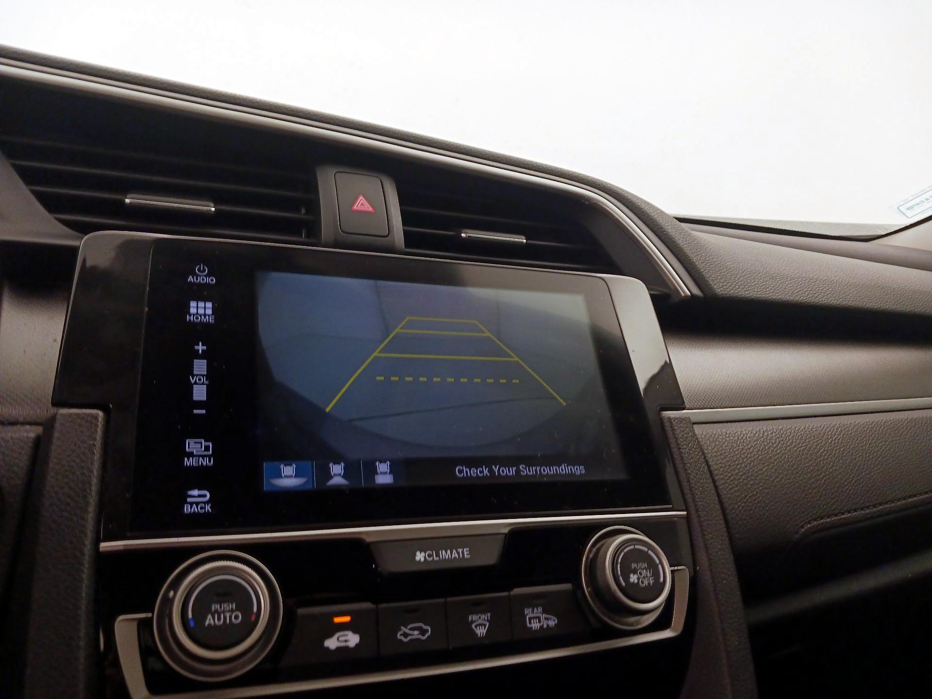 Thumbnail: 2016 Honda Civic - 14