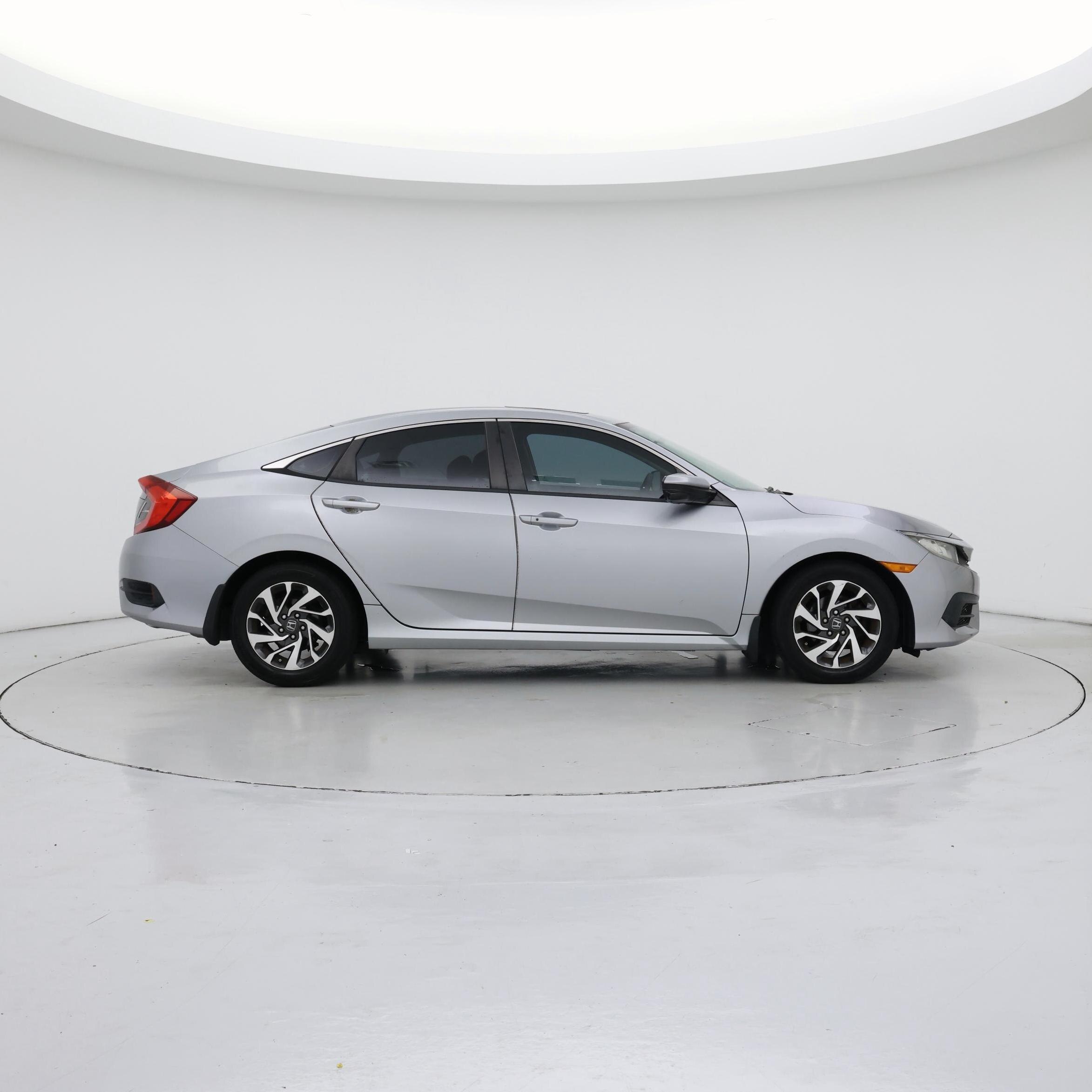 Thumbnail: 2016 Honda Civic - 7