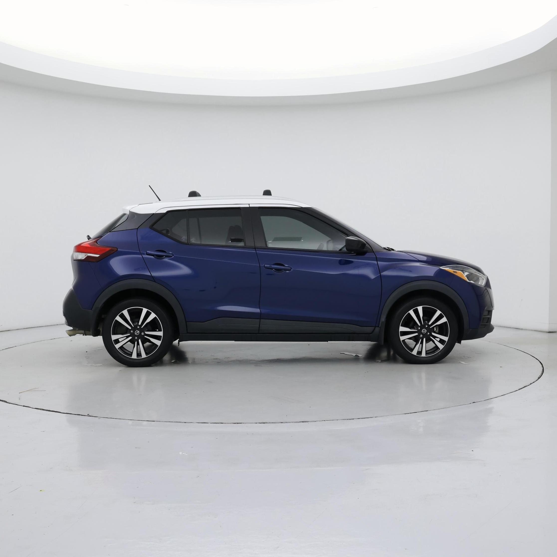 Thumbnail: 2019 Nissan Kicks - 7
