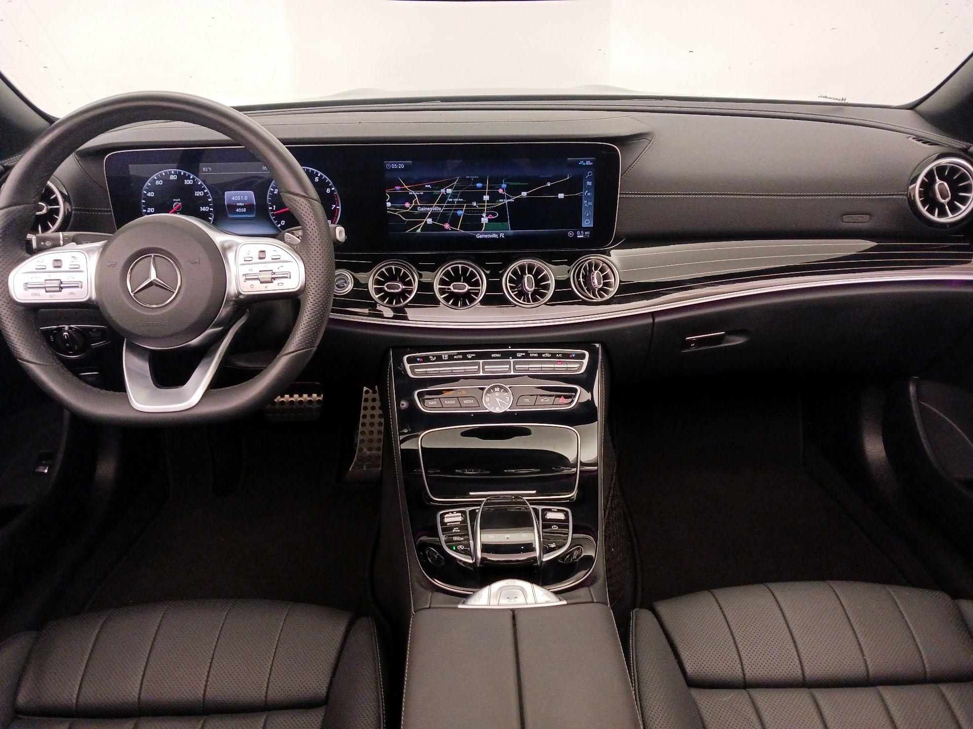 Thumbnail: 2019 Mercedes-Benz E-Class - 9