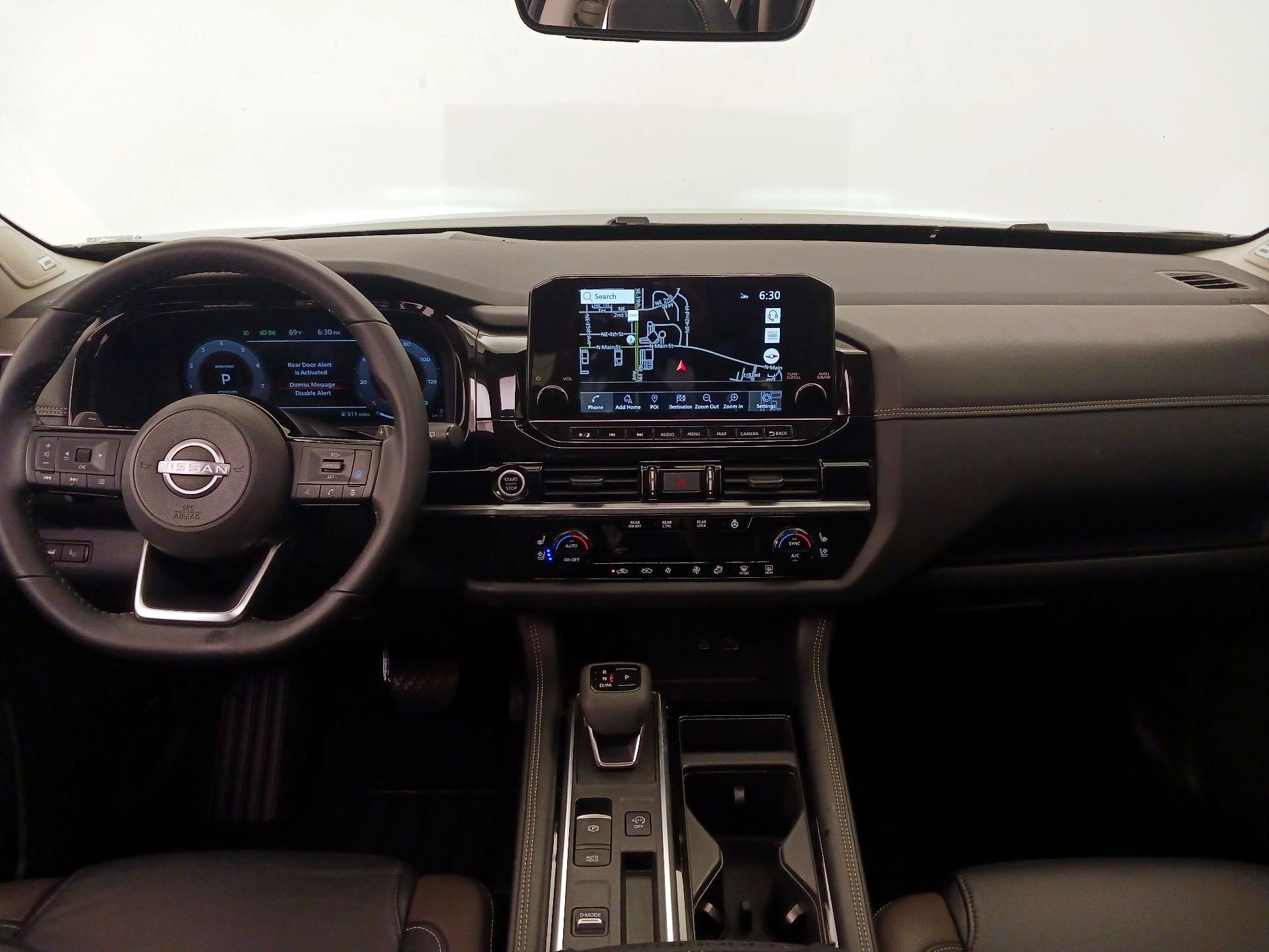 Thumbnail: 2024 Nissan Pathfinder - 9