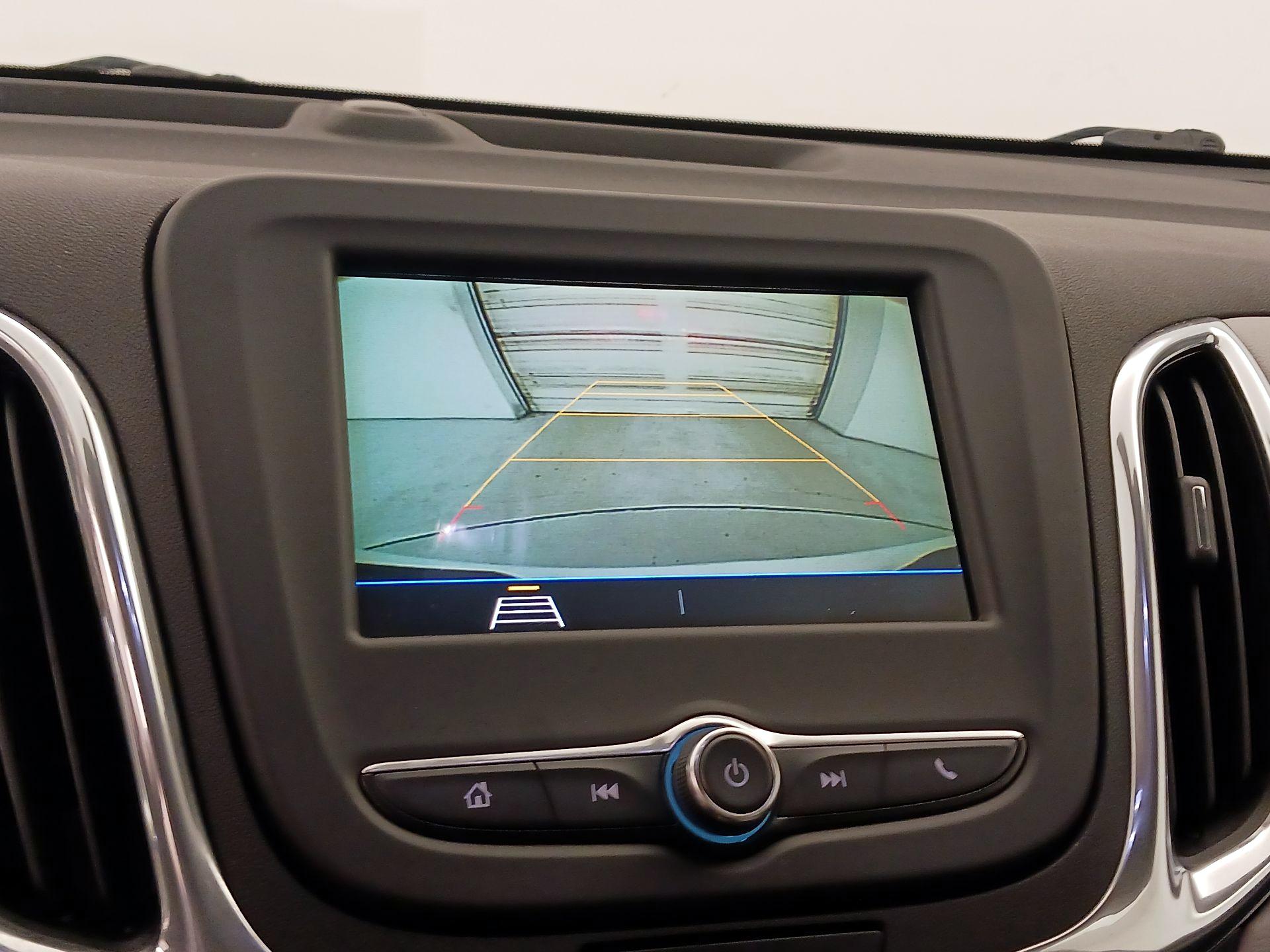 Thumbnail: 2019 Chevrolet Equinox - 14