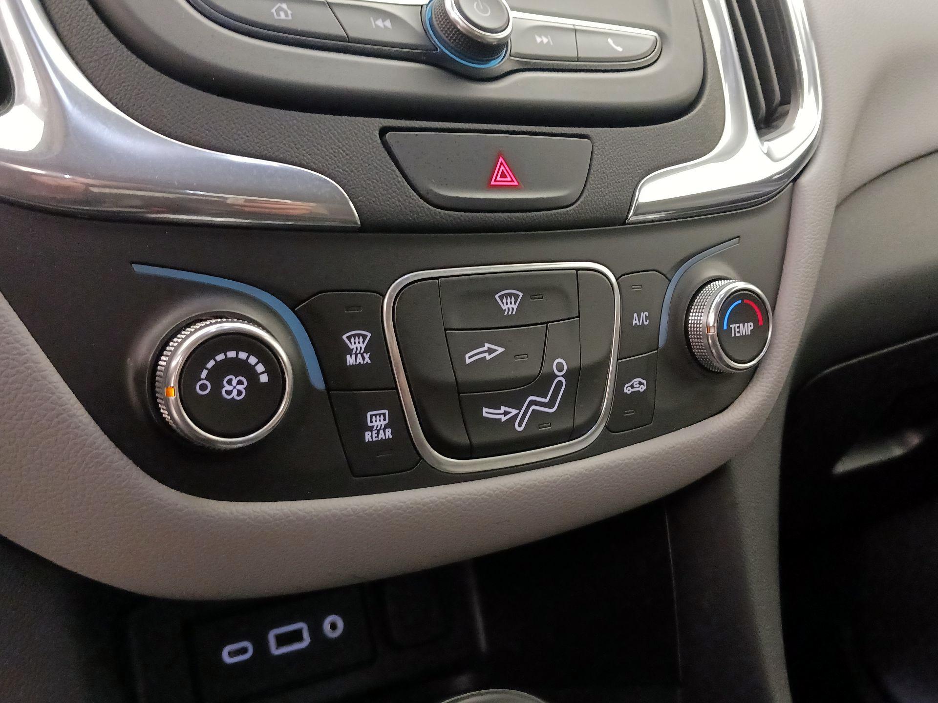 Thumbnail: 2019 Chevrolet Equinox - 16