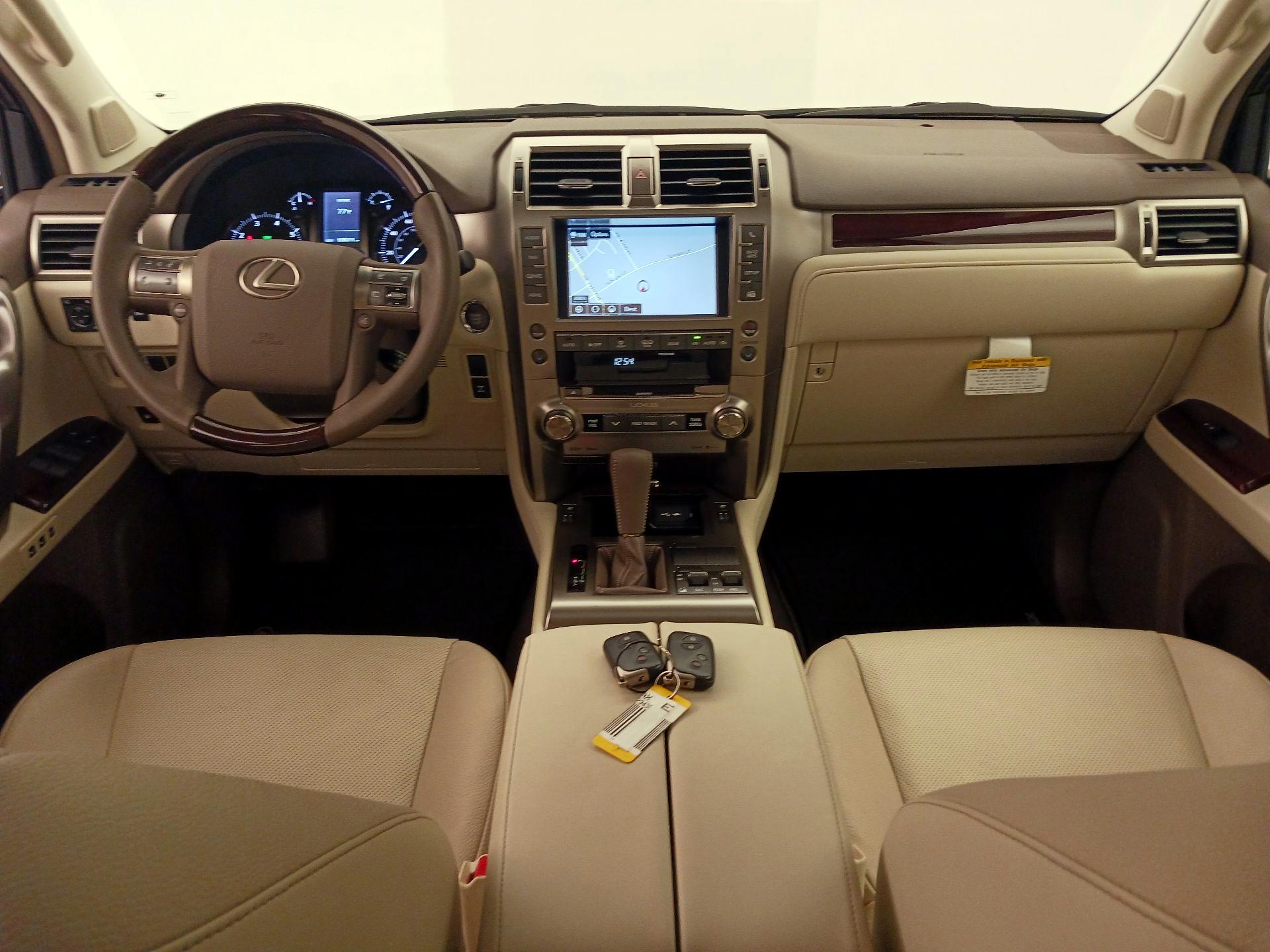 Thumbnail: 2019 Lexus GX - 9
