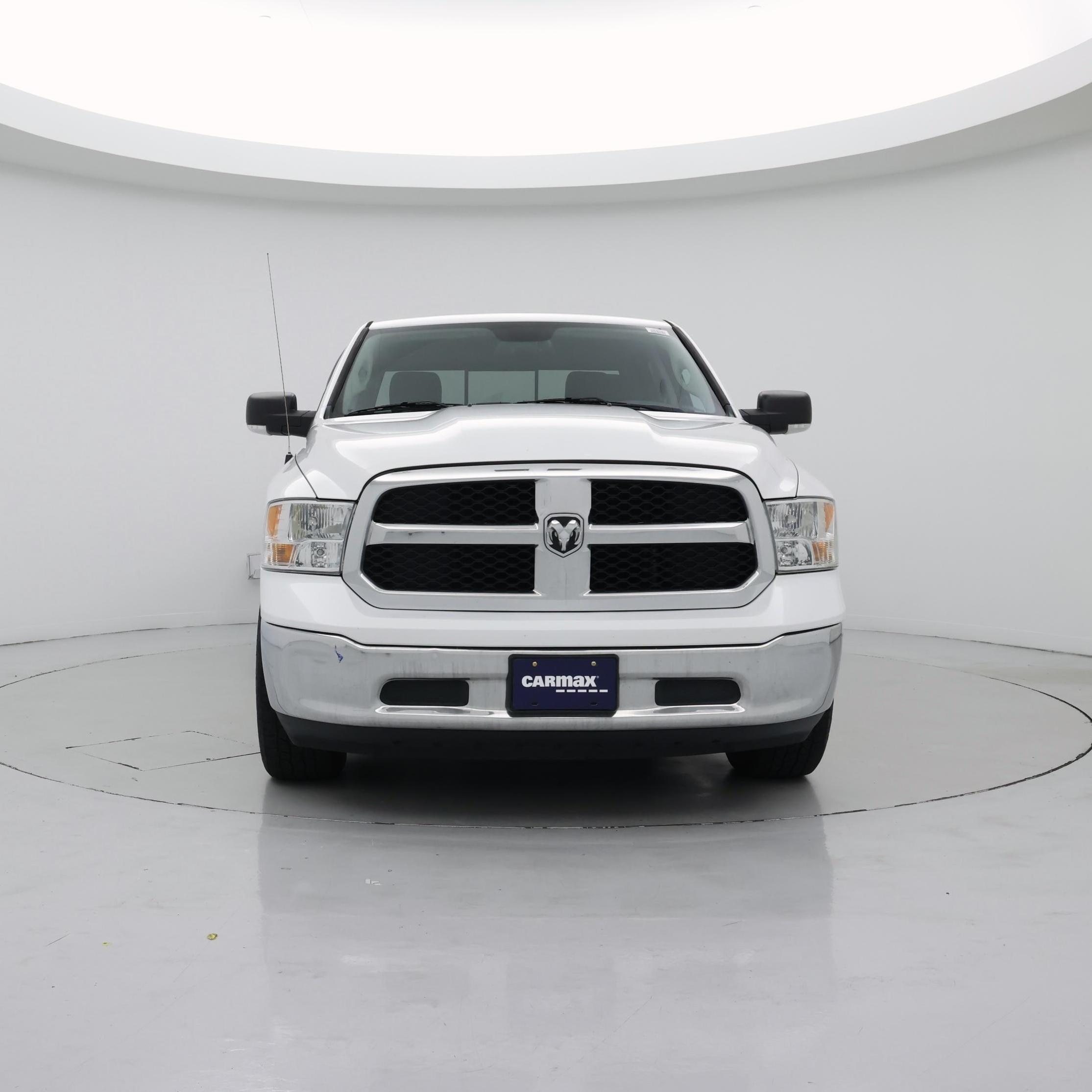 Thumbnail: 2020 RAM 1500 Classic - 5