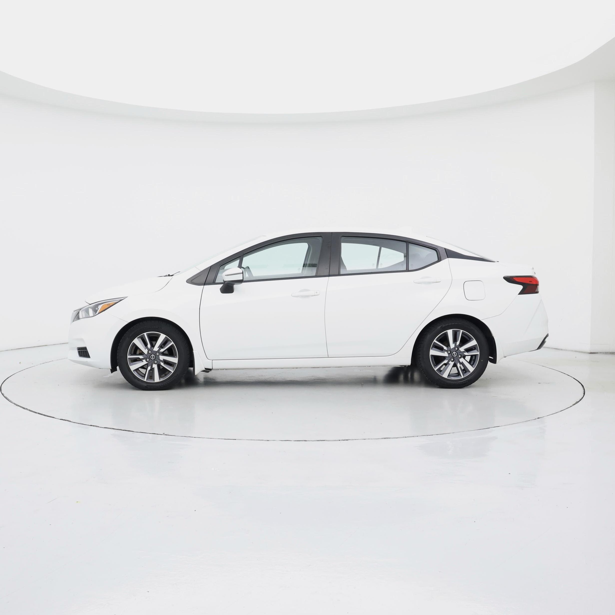 Thumbnail: 2020 Nissan Versa - 3