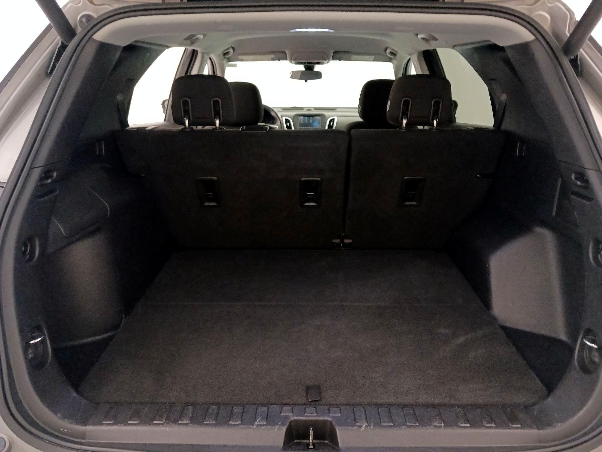 Thumbnail: 2018 Chevrolet Equinox - 20