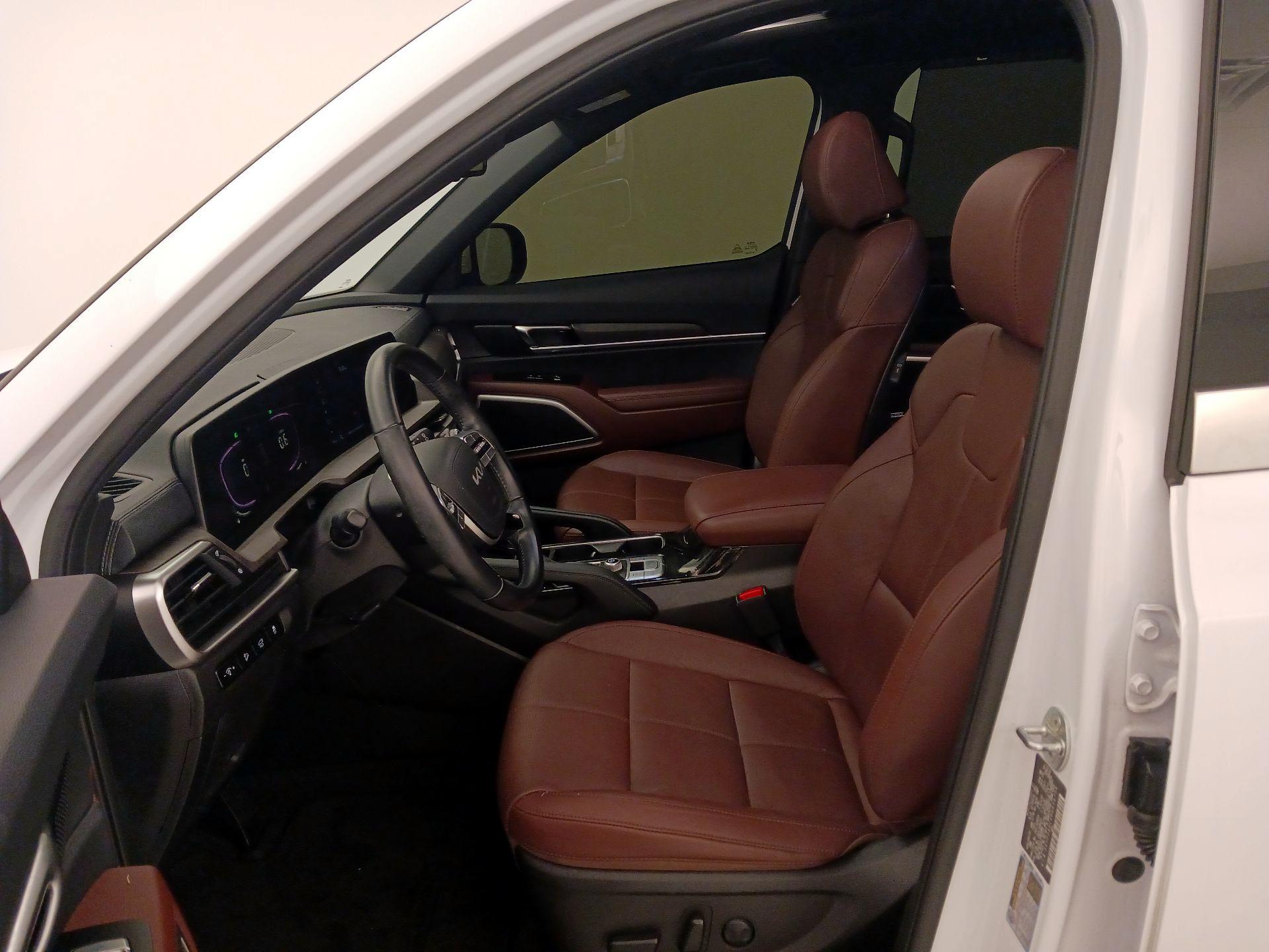 Thumbnail: 2024 Kia Telluride - 11
