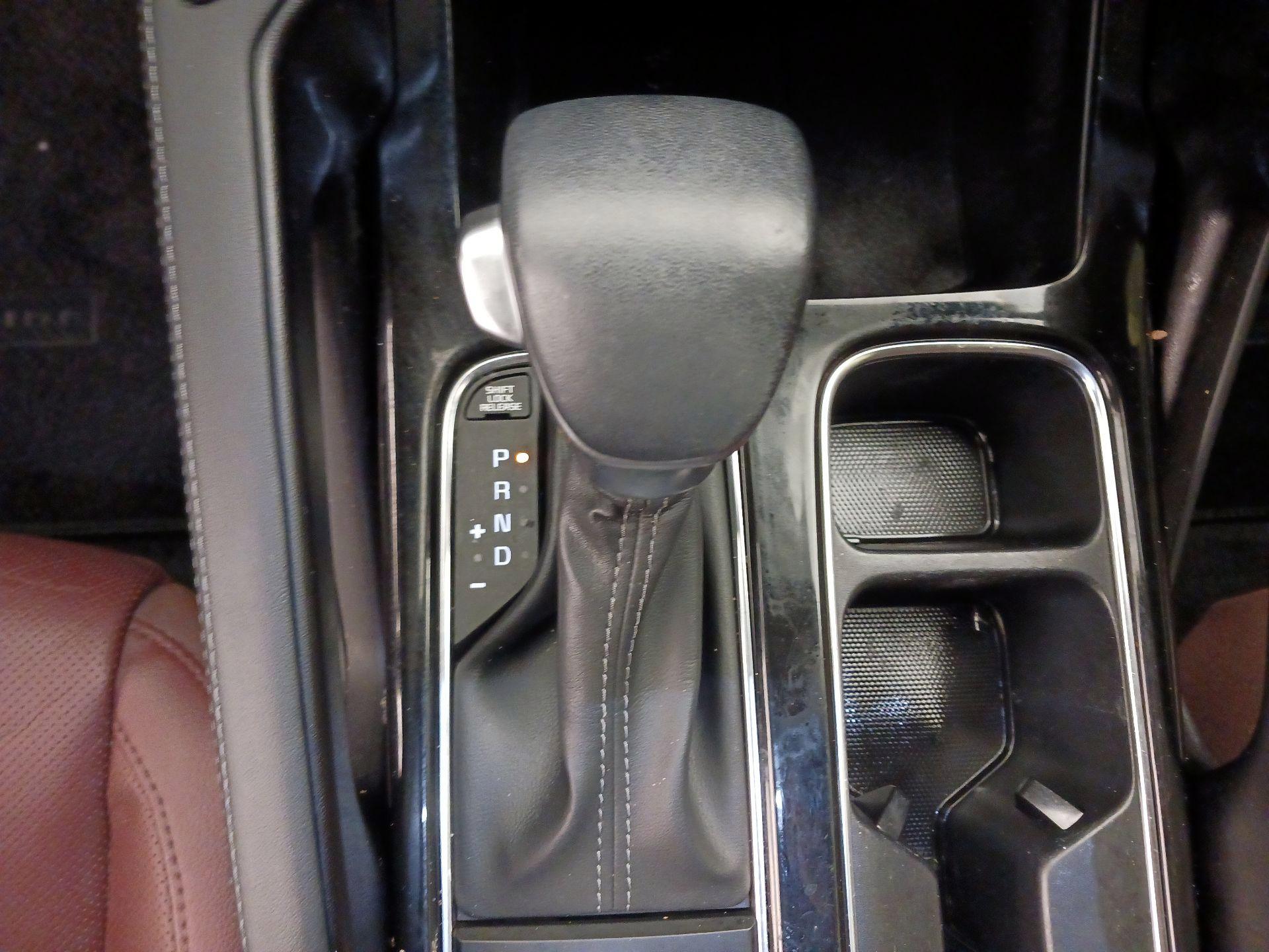 Thumbnail: 2024 Kia Telluride - 18