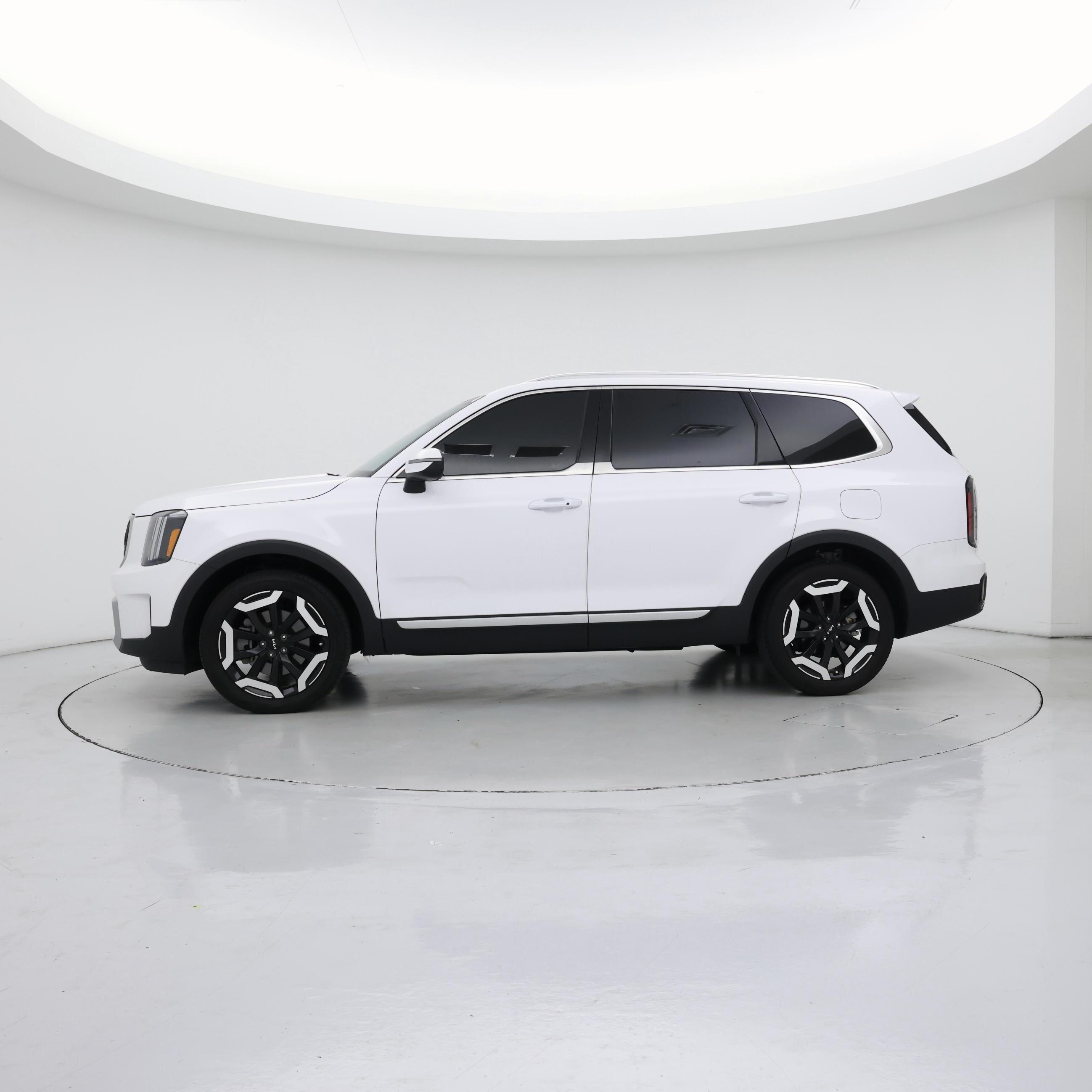 Thumbnail: 2024 Kia Telluride - 3