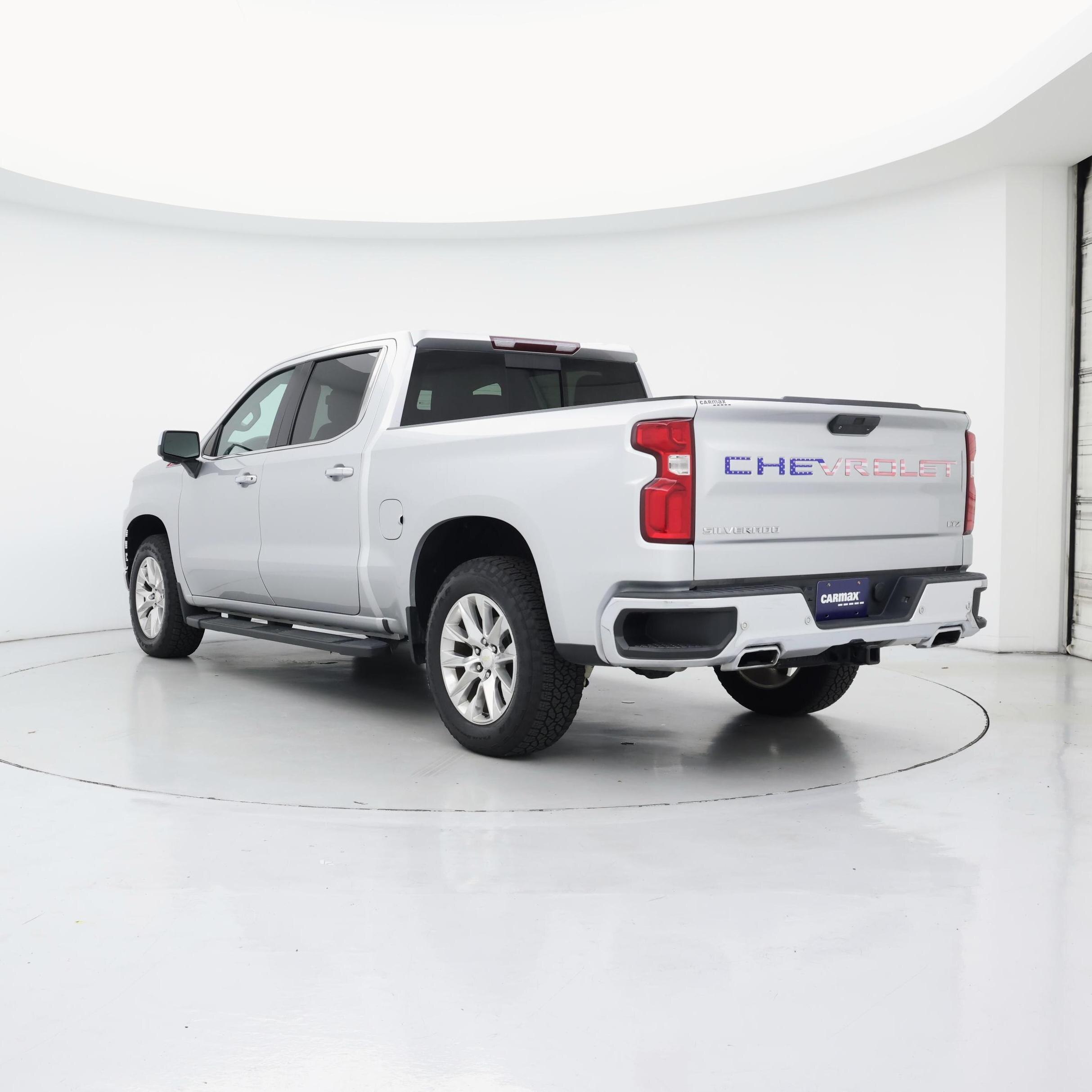 Thumbnail: 2021 Chevrolet Silverado 1500 - 2
