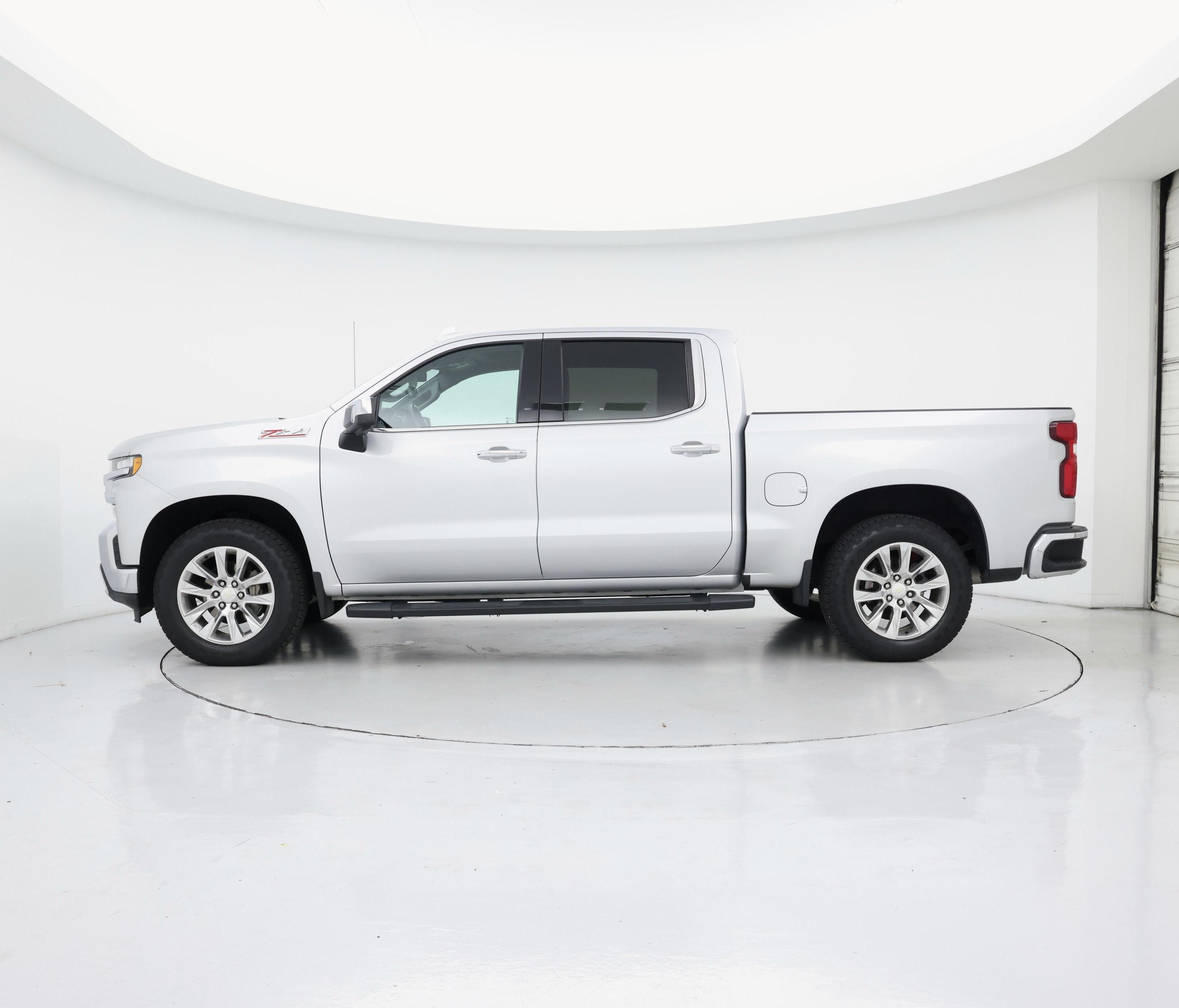 Thumbnail: 2021 Chevrolet Silverado 1500 - 3