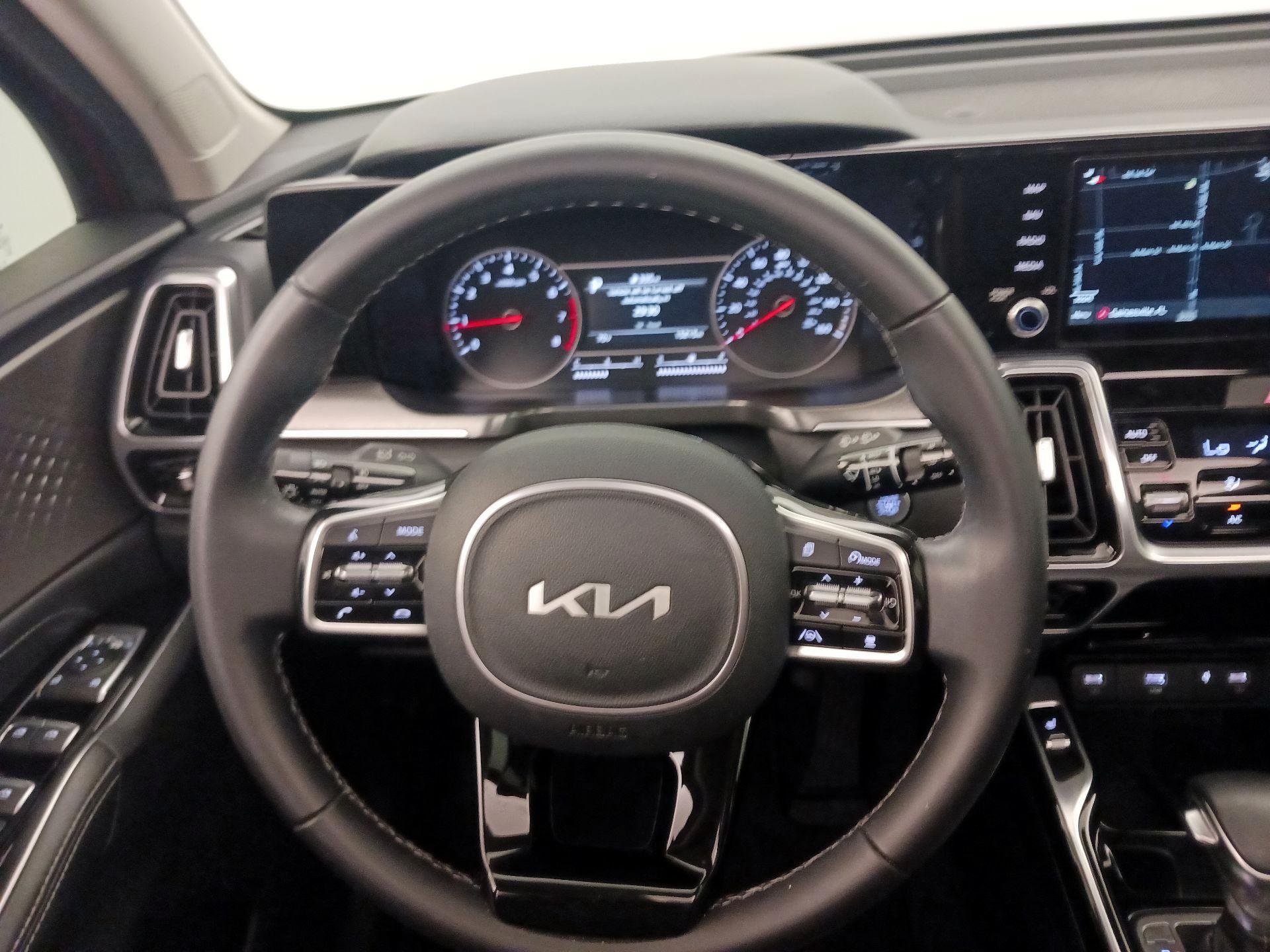 Thumbnail: 2022 Kia Sorento - 10