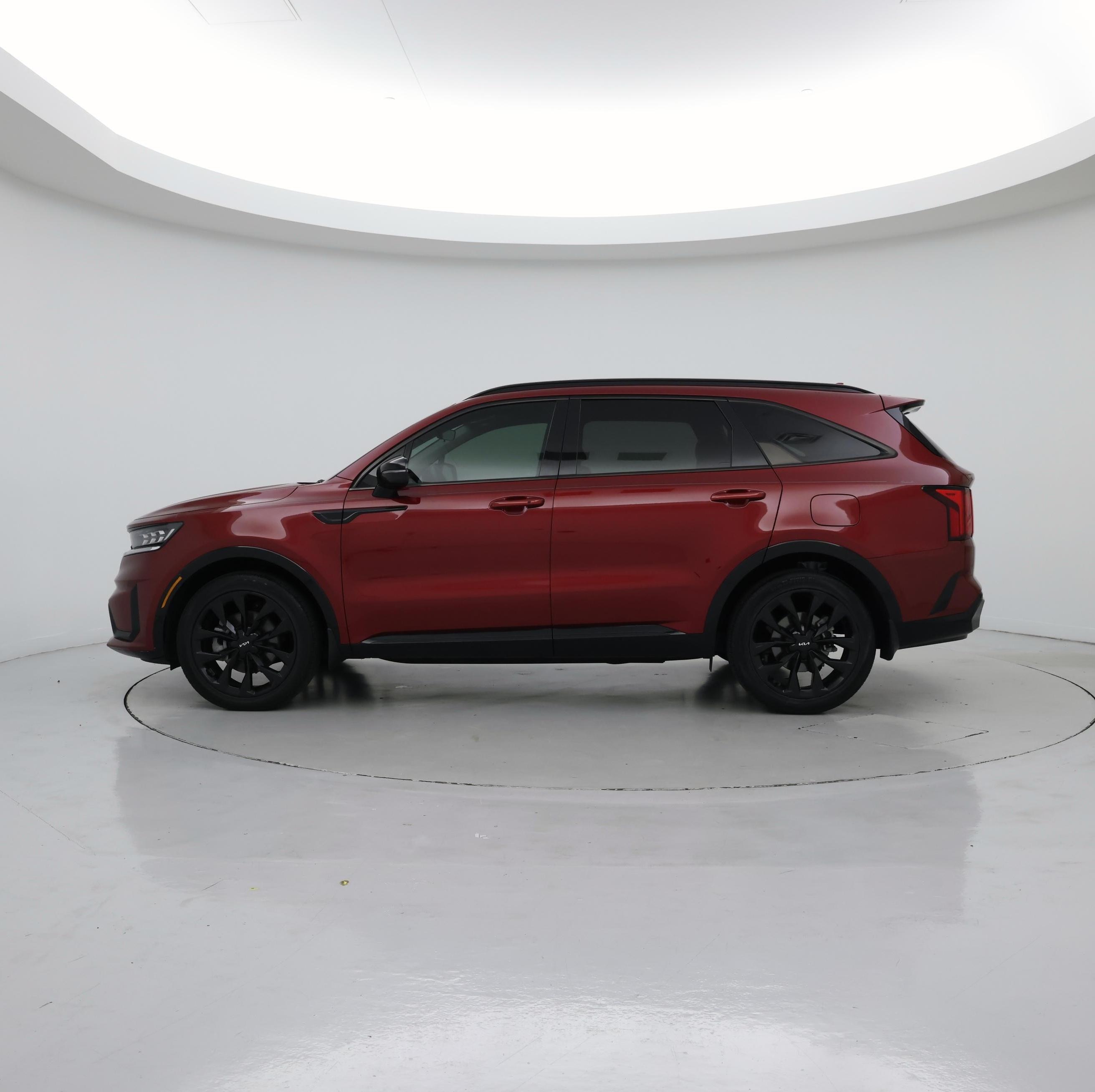 Thumbnail: 2022 Kia Sorento - 3