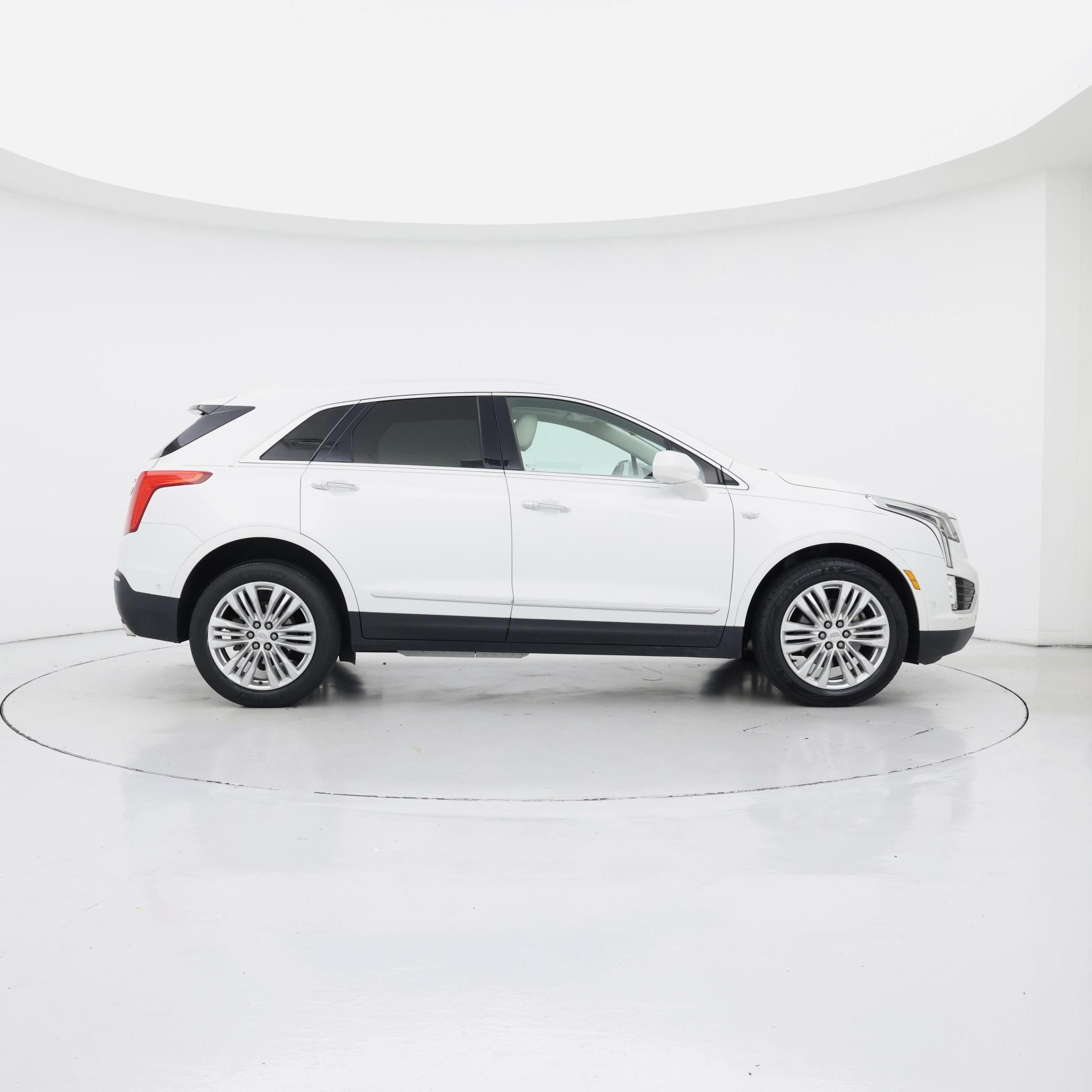 Thumbnail: 2019 Cadillac XT5 - 7