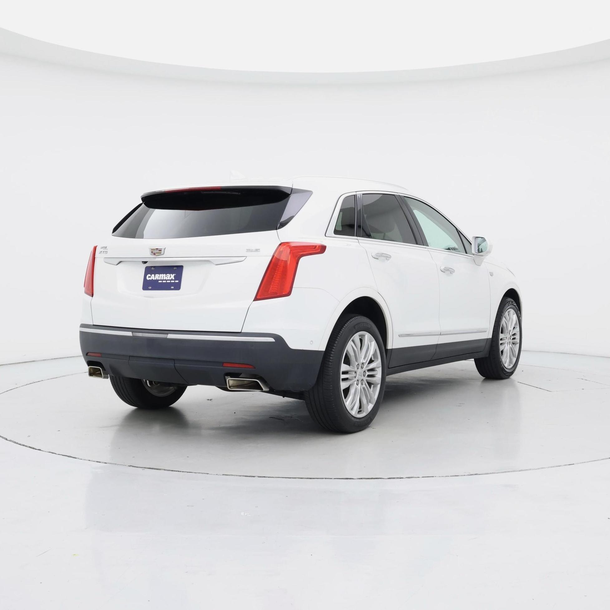 Thumbnail: 2019 Cadillac XT5 - 8