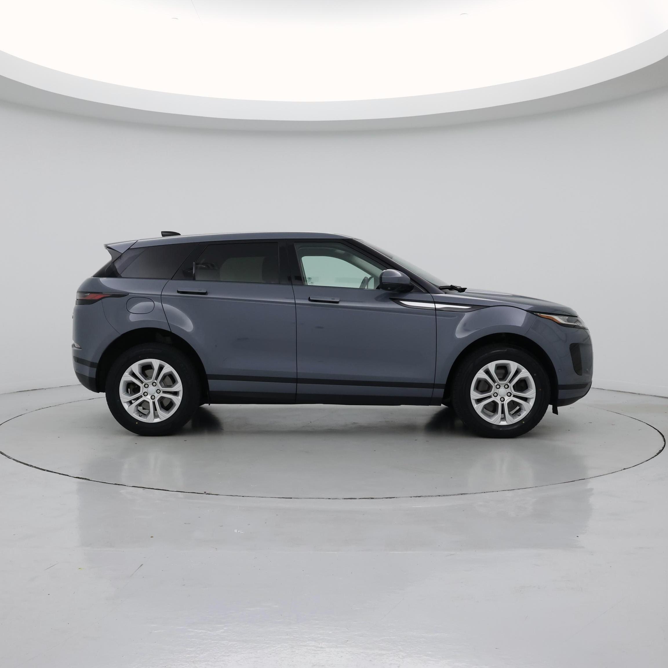 Thumbnail: 2021 Land Rover Range Rover Evoque - 7