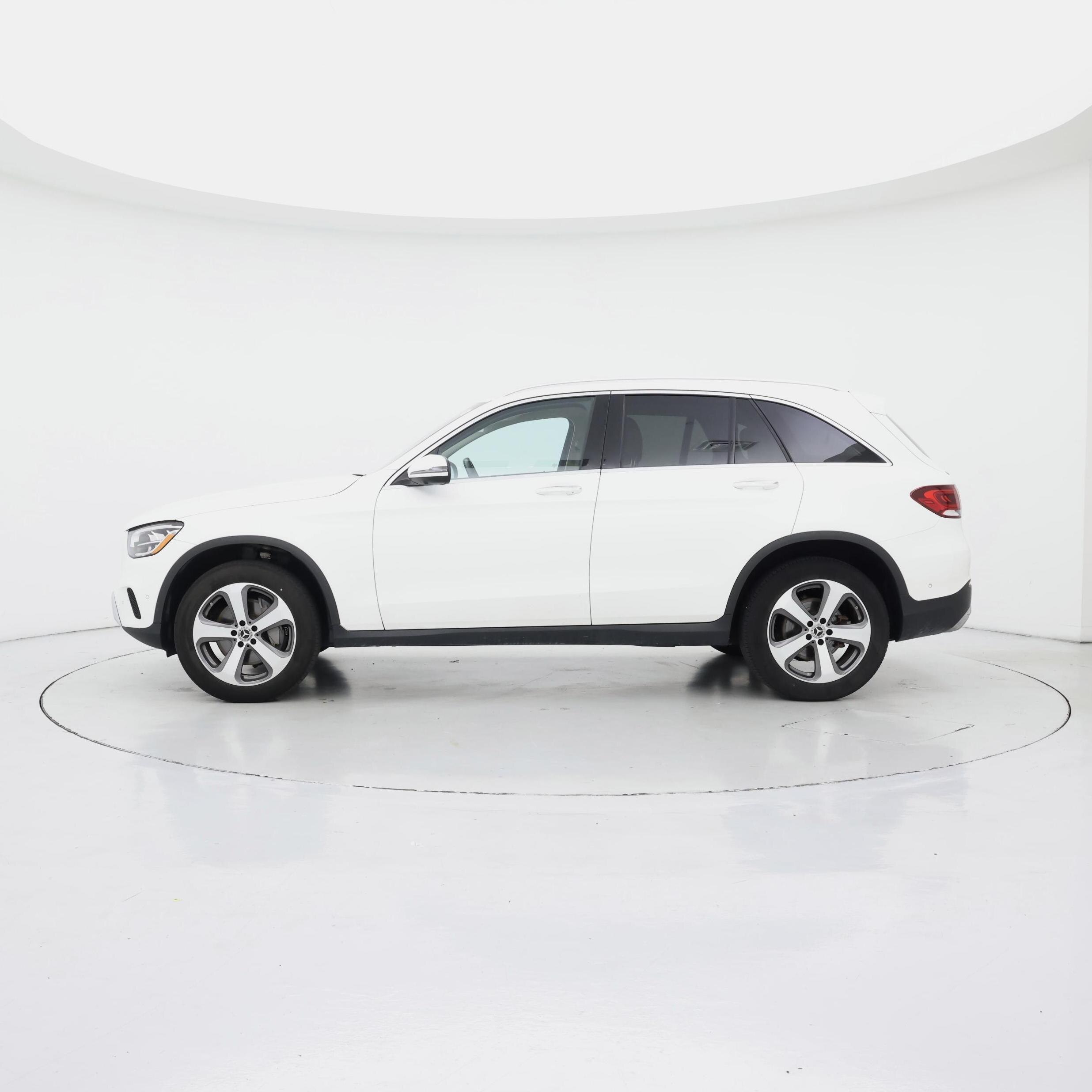 Thumbnail: 2022 Mercedes-Benz GLC - 3