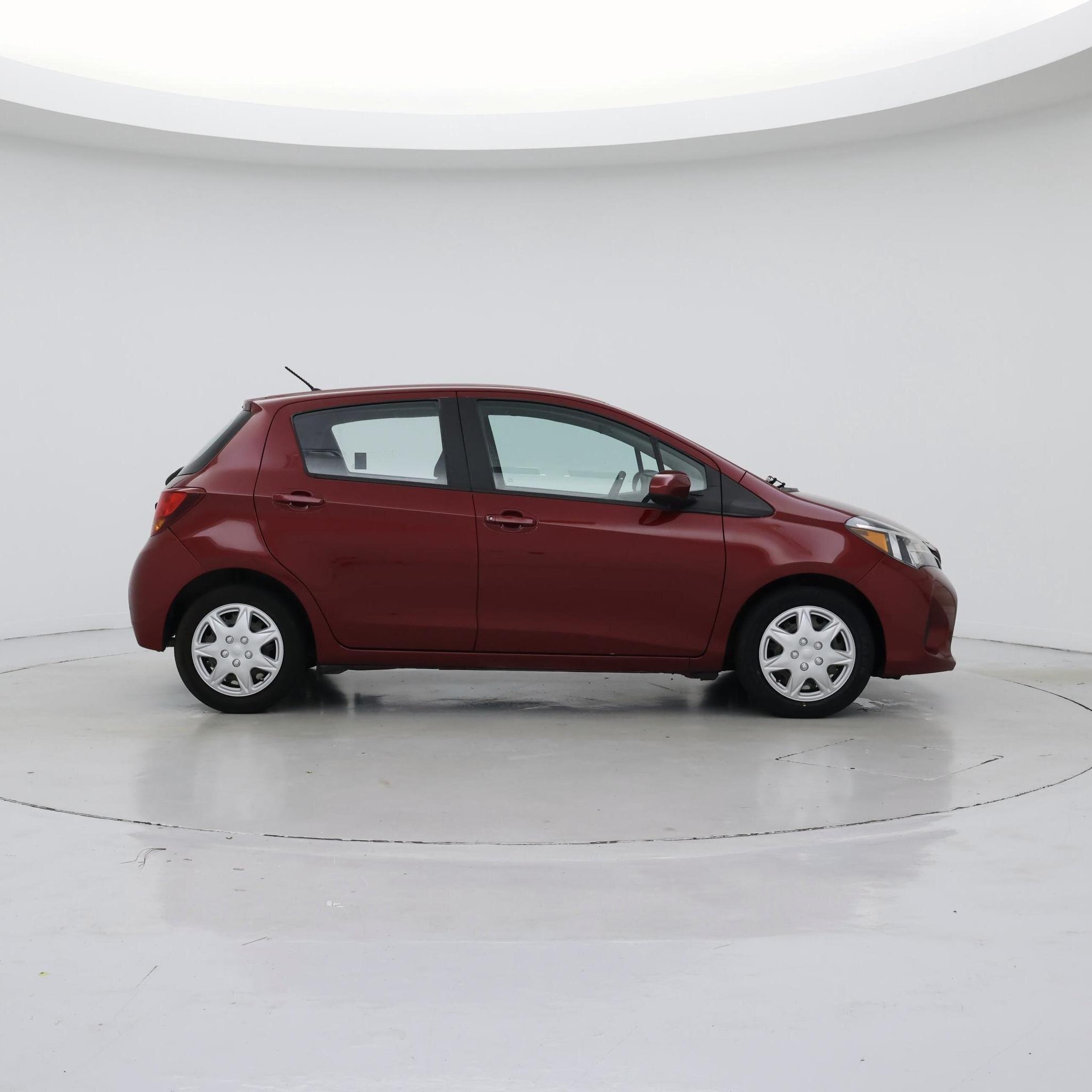 Thumbnail: 2017 Toyota Yaris - 7