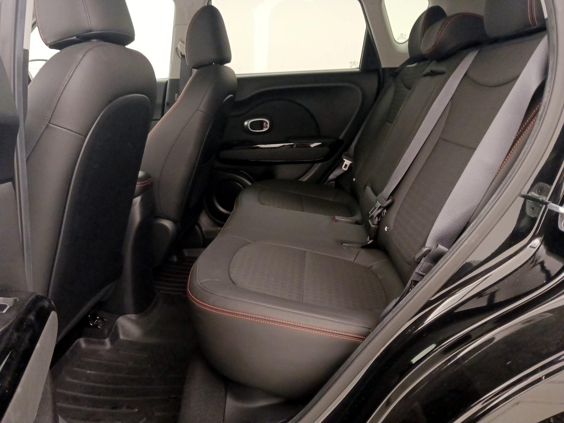 Thumbnail: 2018 Kia Soul - 19