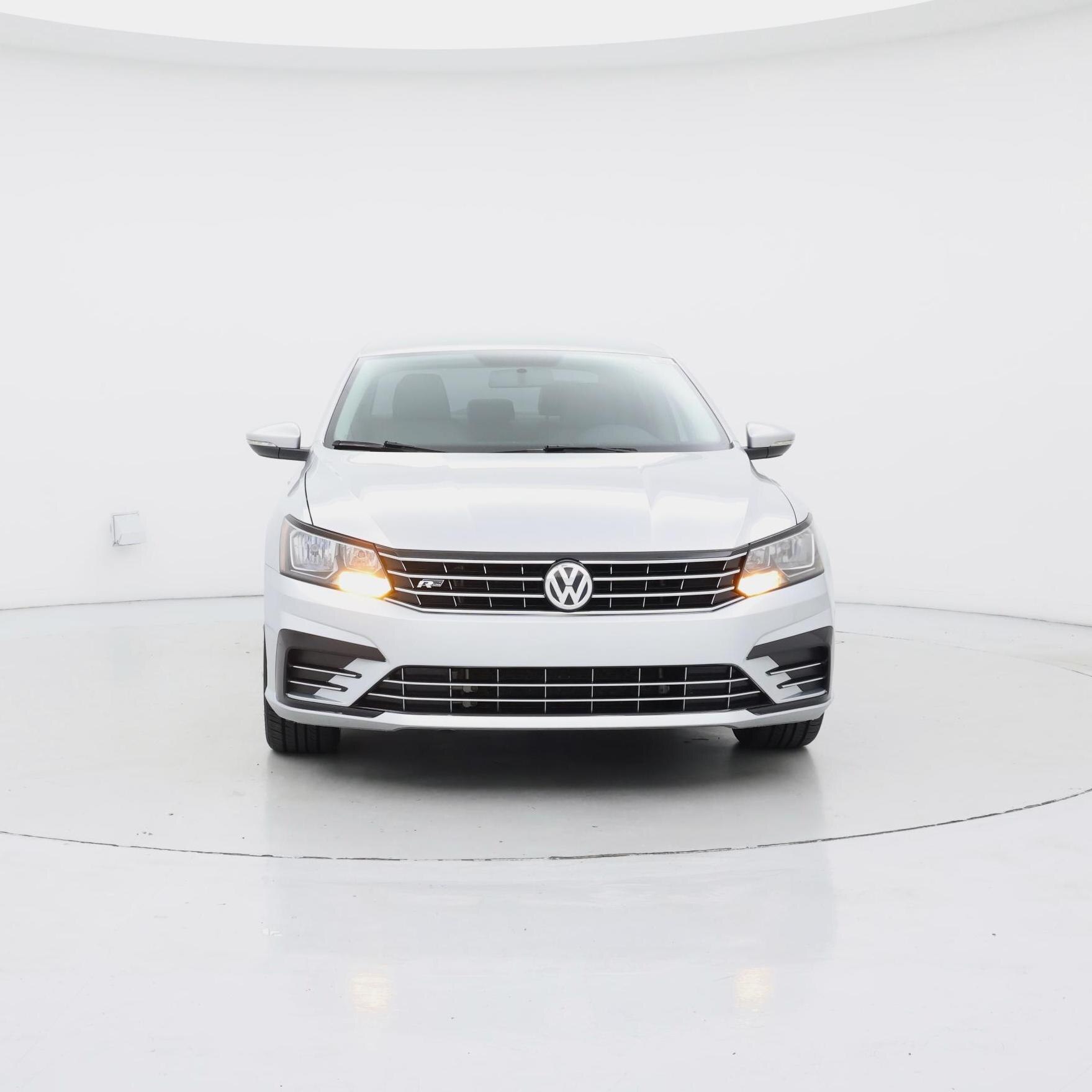 Thumbnail: 2018 Volkswagen Passat - 5
