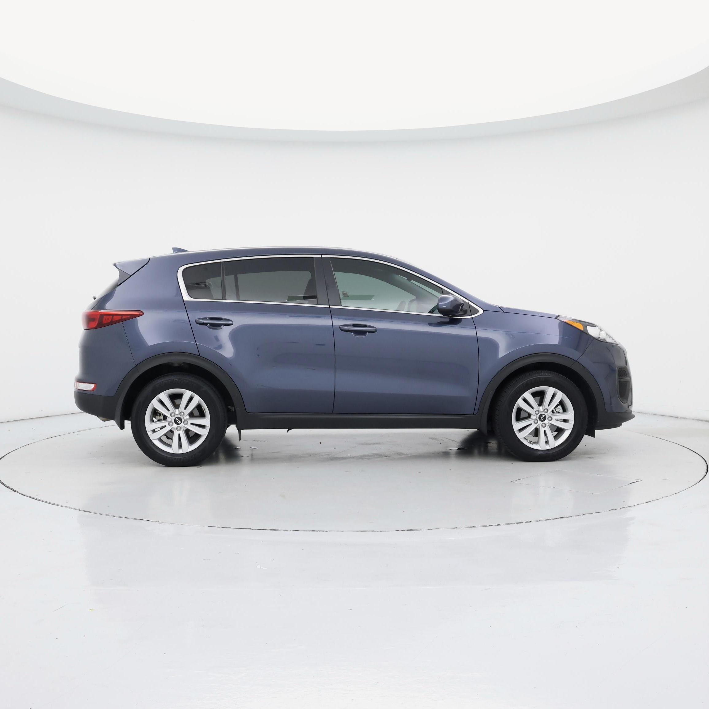 Thumbnail: 2017 Kia Sportage - 7