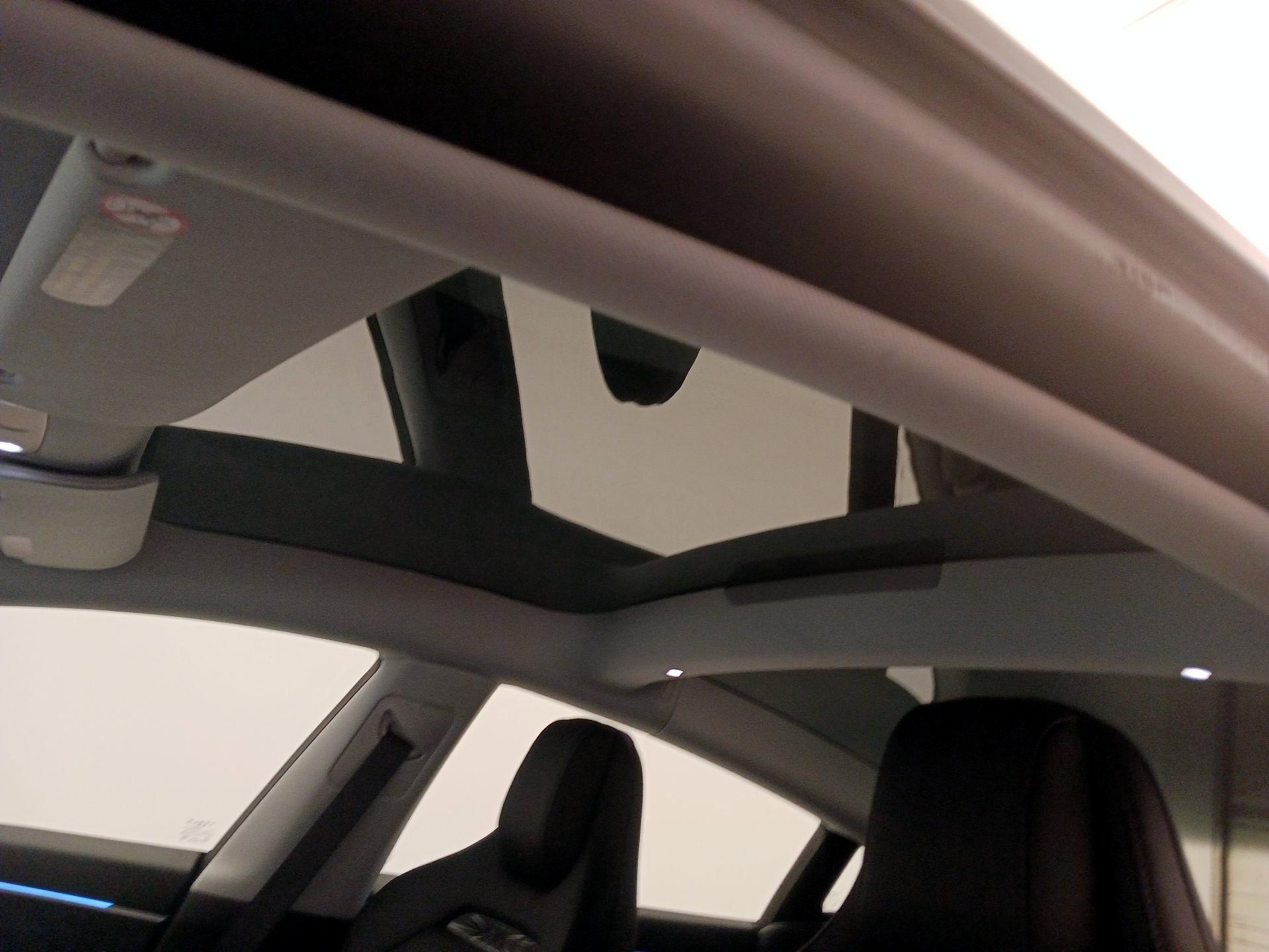 Thumbnail: 2025 Tesla Model 3 - 19