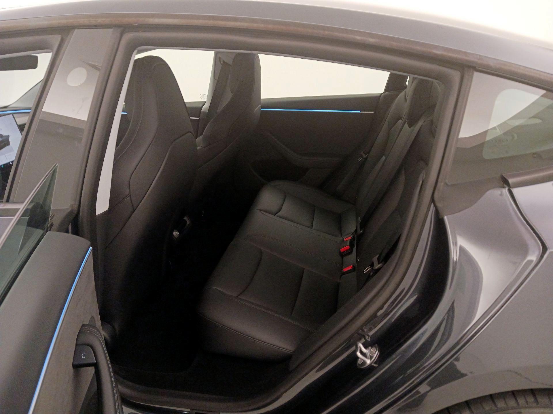 Thumbnail: 2025 Tesla Model 3 - 20