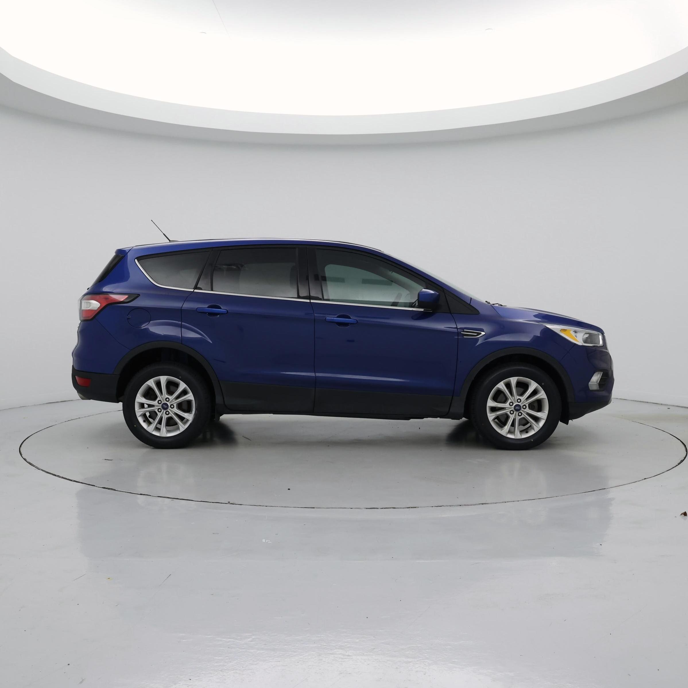 Thumbnail: 2017 Ford Escape - 7