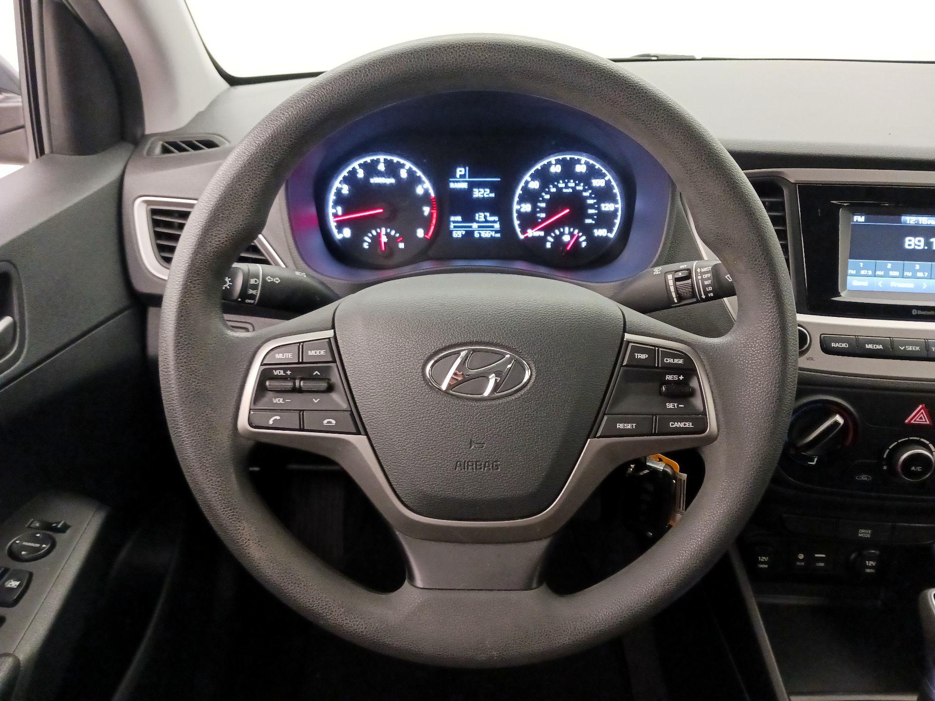 Thumbnail: 2019 Hyundai Accent - 10