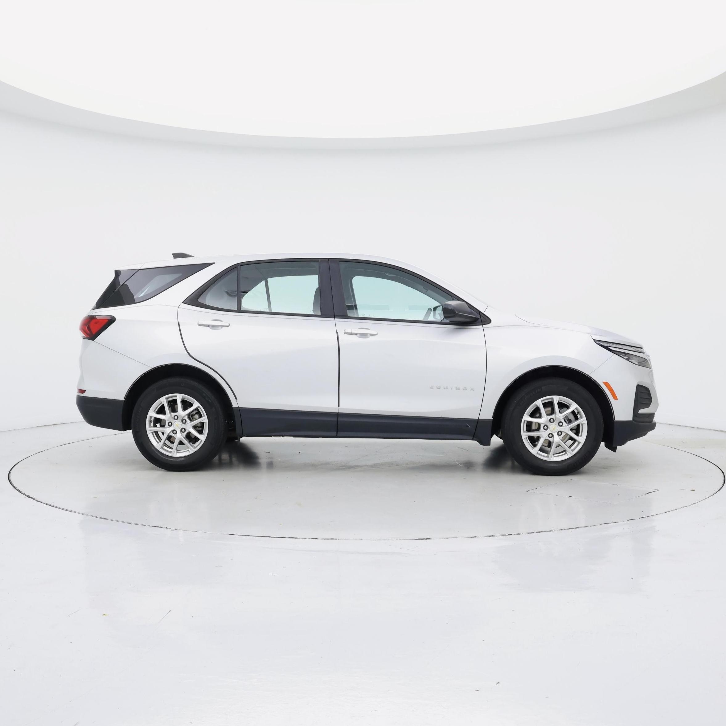 Thumbnail: 2022 Chevrolet Equinox - 7