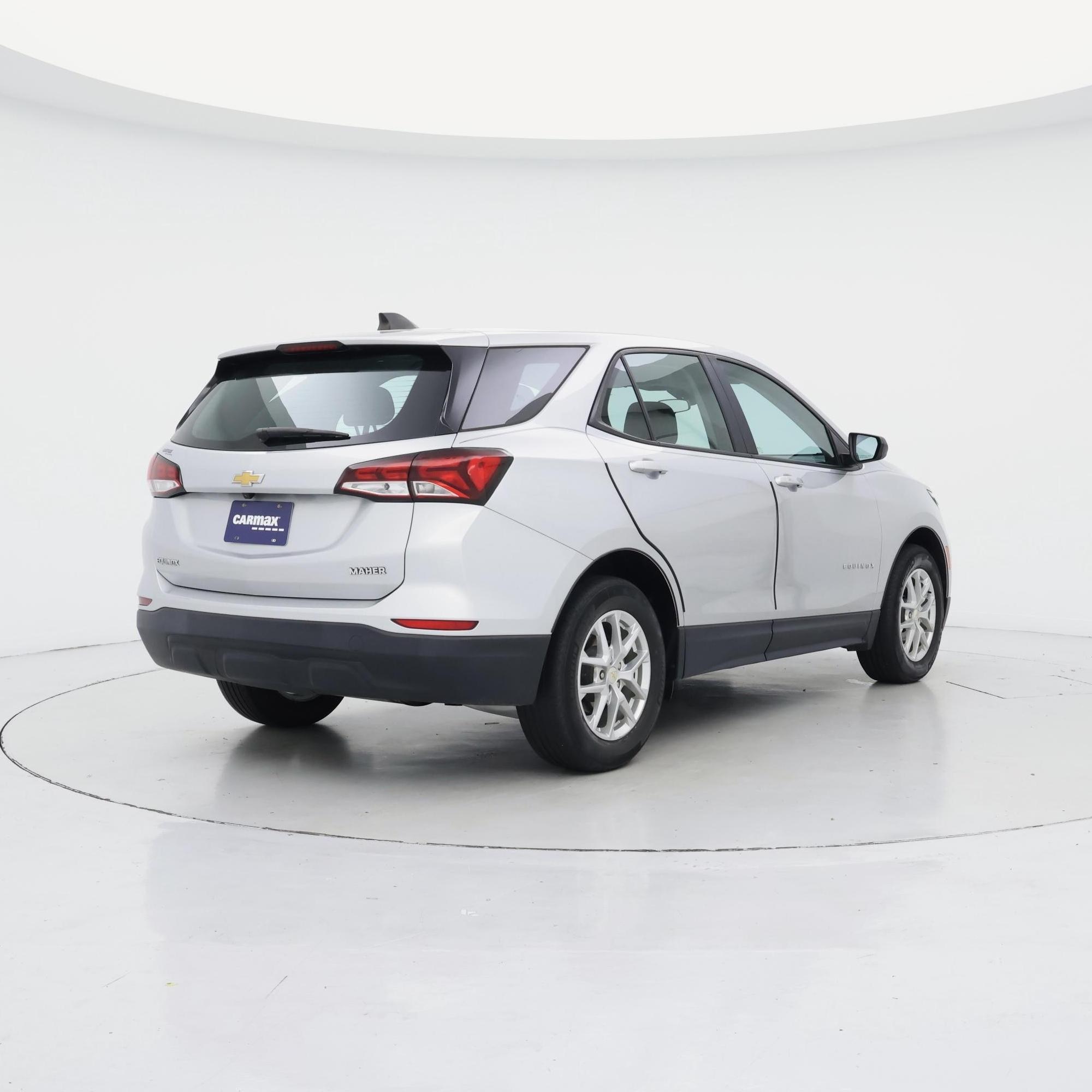 Thumbnail: 2022 Chevrolet Equinox - 8