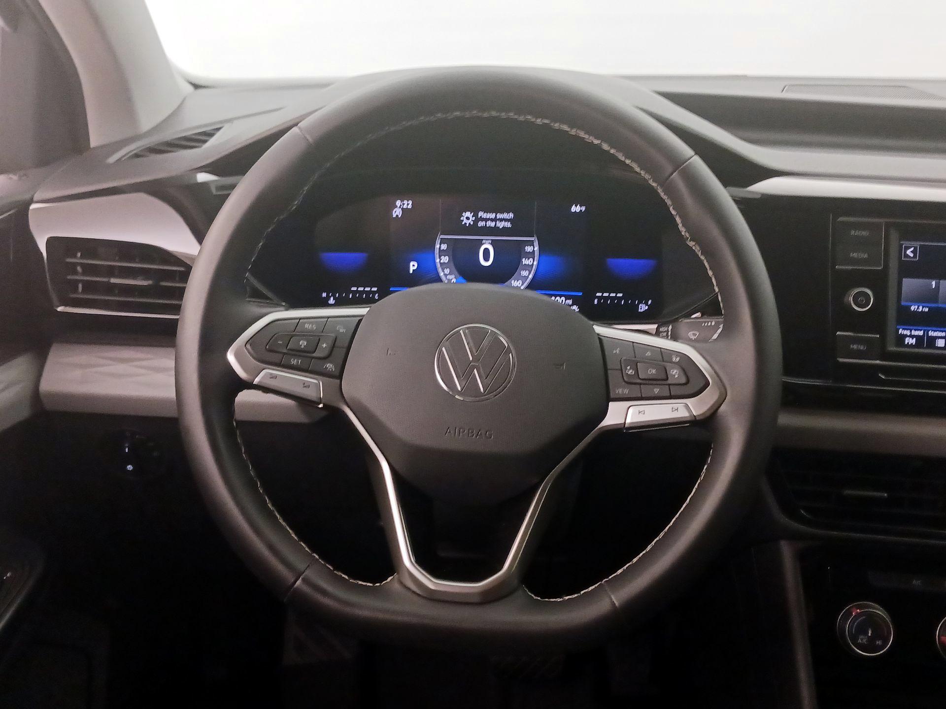 Thumbnail: 2023 Volkswagen Taos - 10