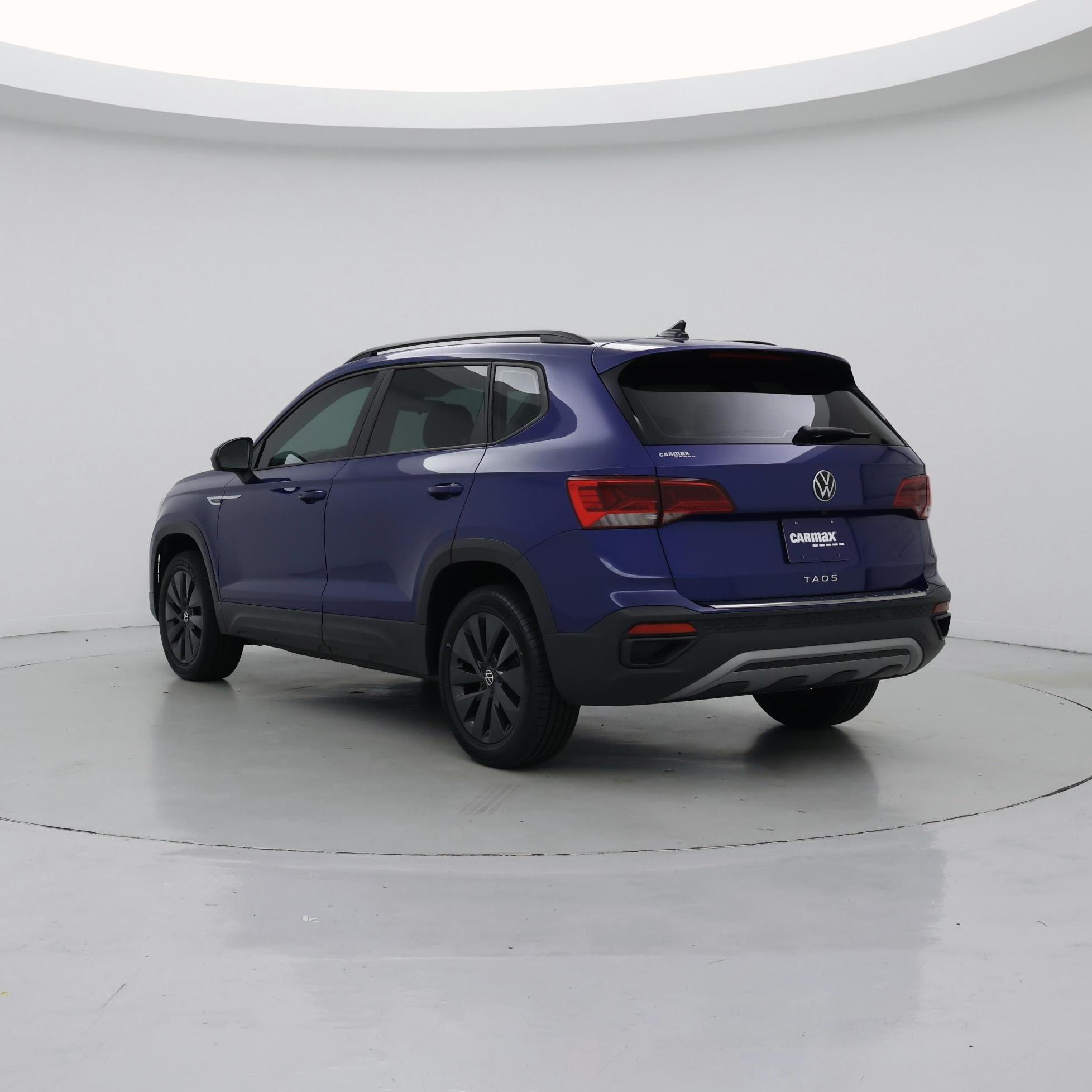 Thumbnail: 2023 Volkswagen Taos - 2