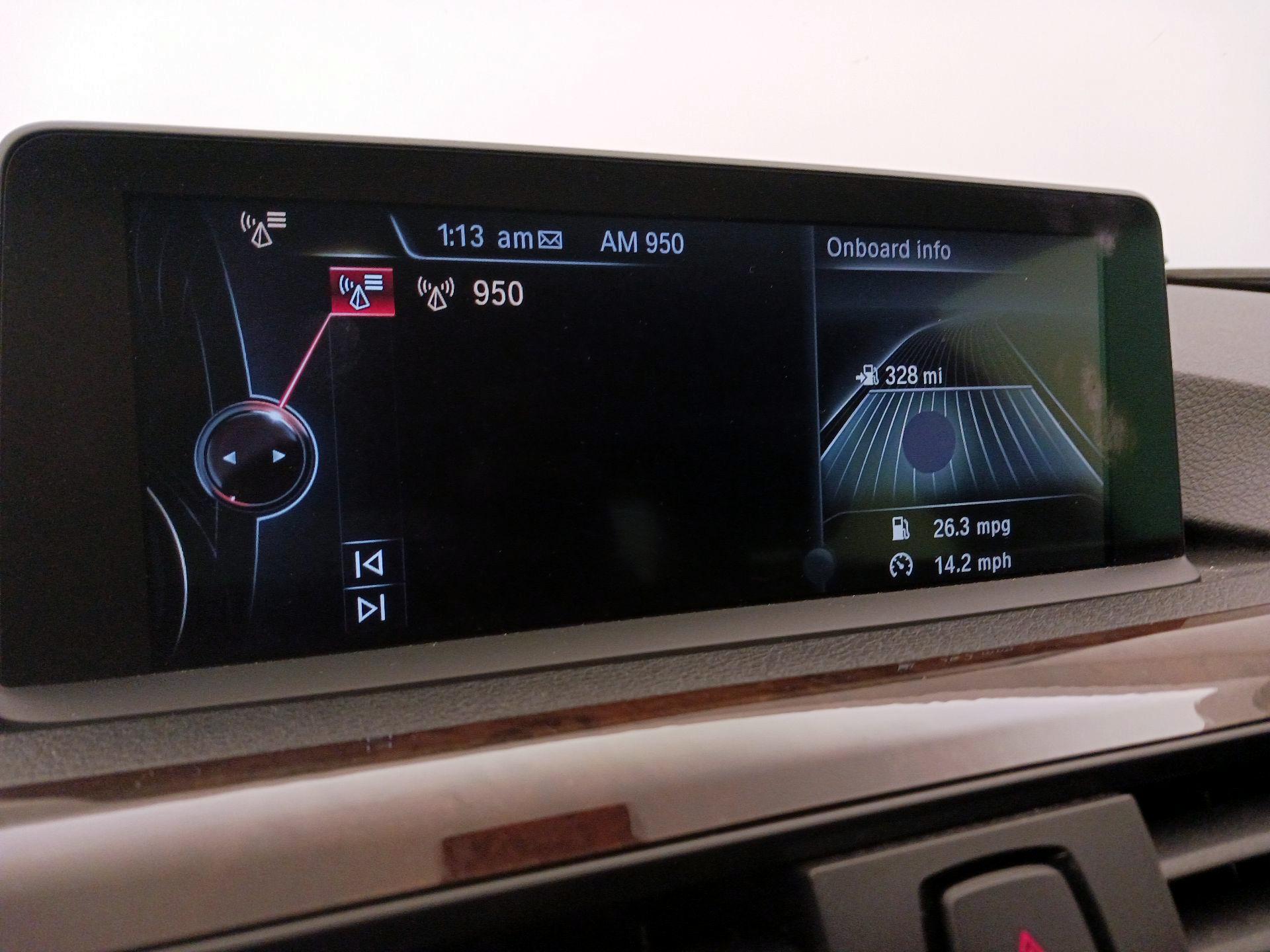 Thumbnail: 2015 BMW 3 Series - 16