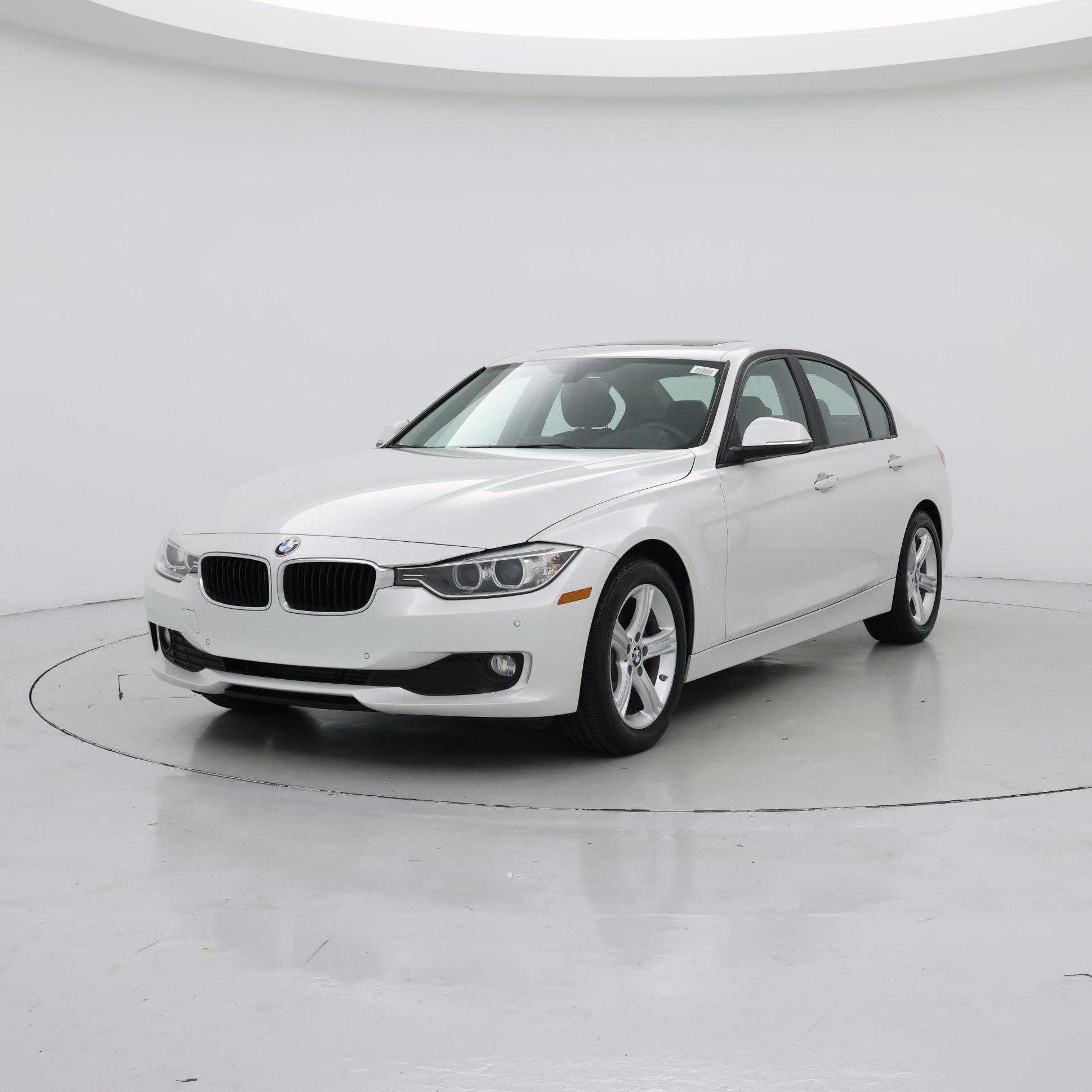Thumbnail: 2015 BMW 3 Series - 4