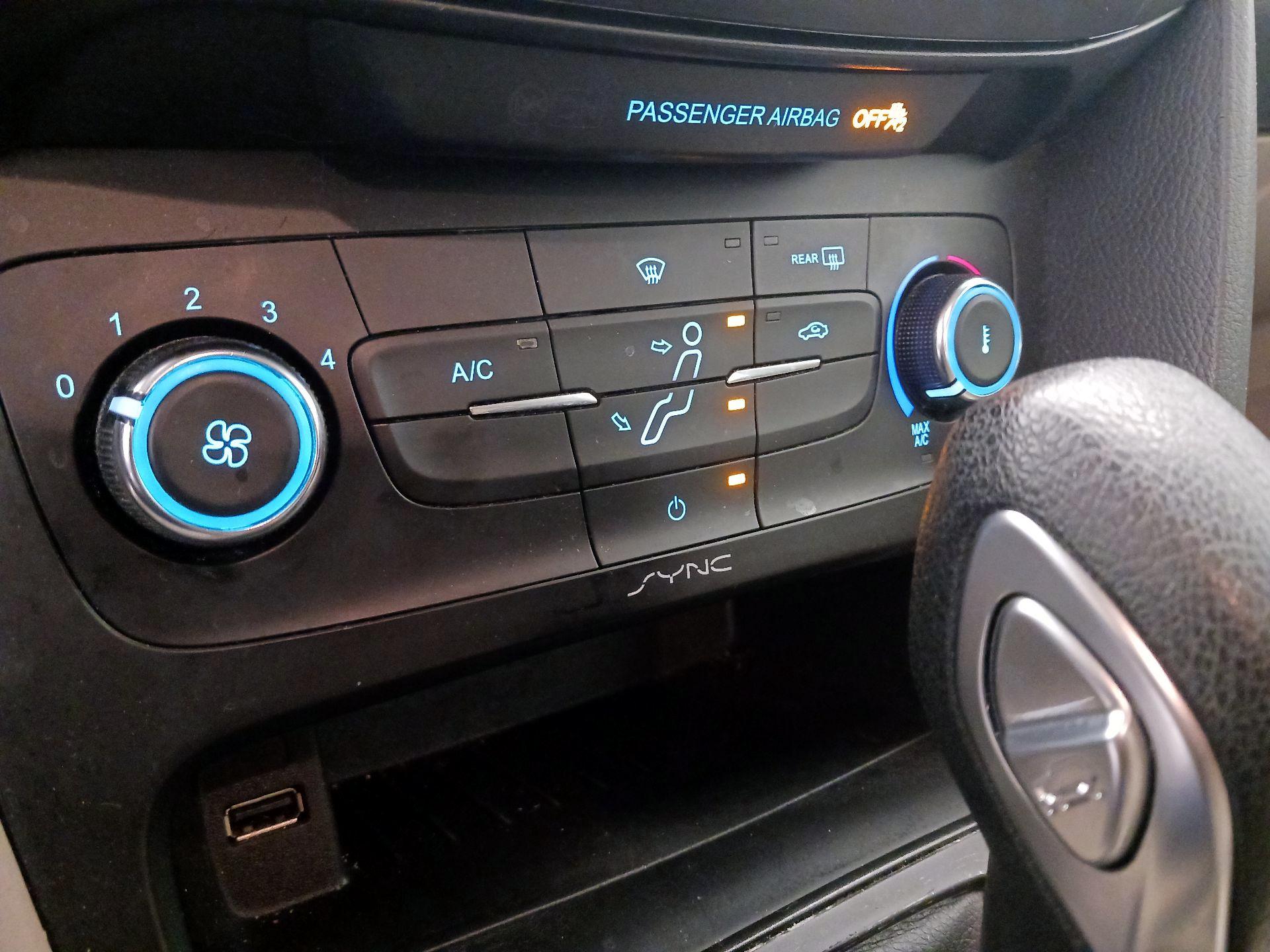 Thumbnail: 2018 Ford Focus - 16